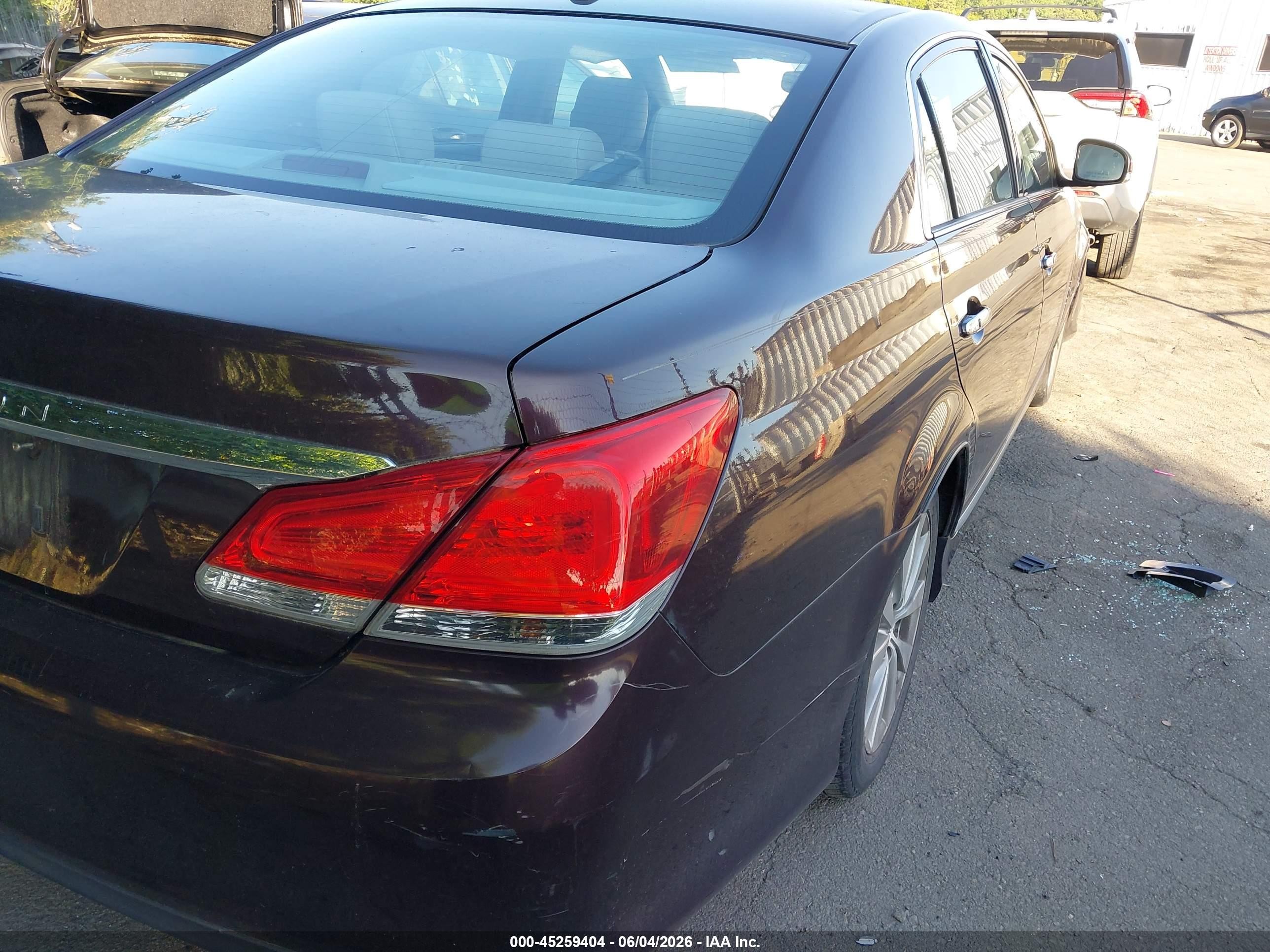 2011 Toyota Avalon Limited Purple vin: 4T1BK3DB9BU431007