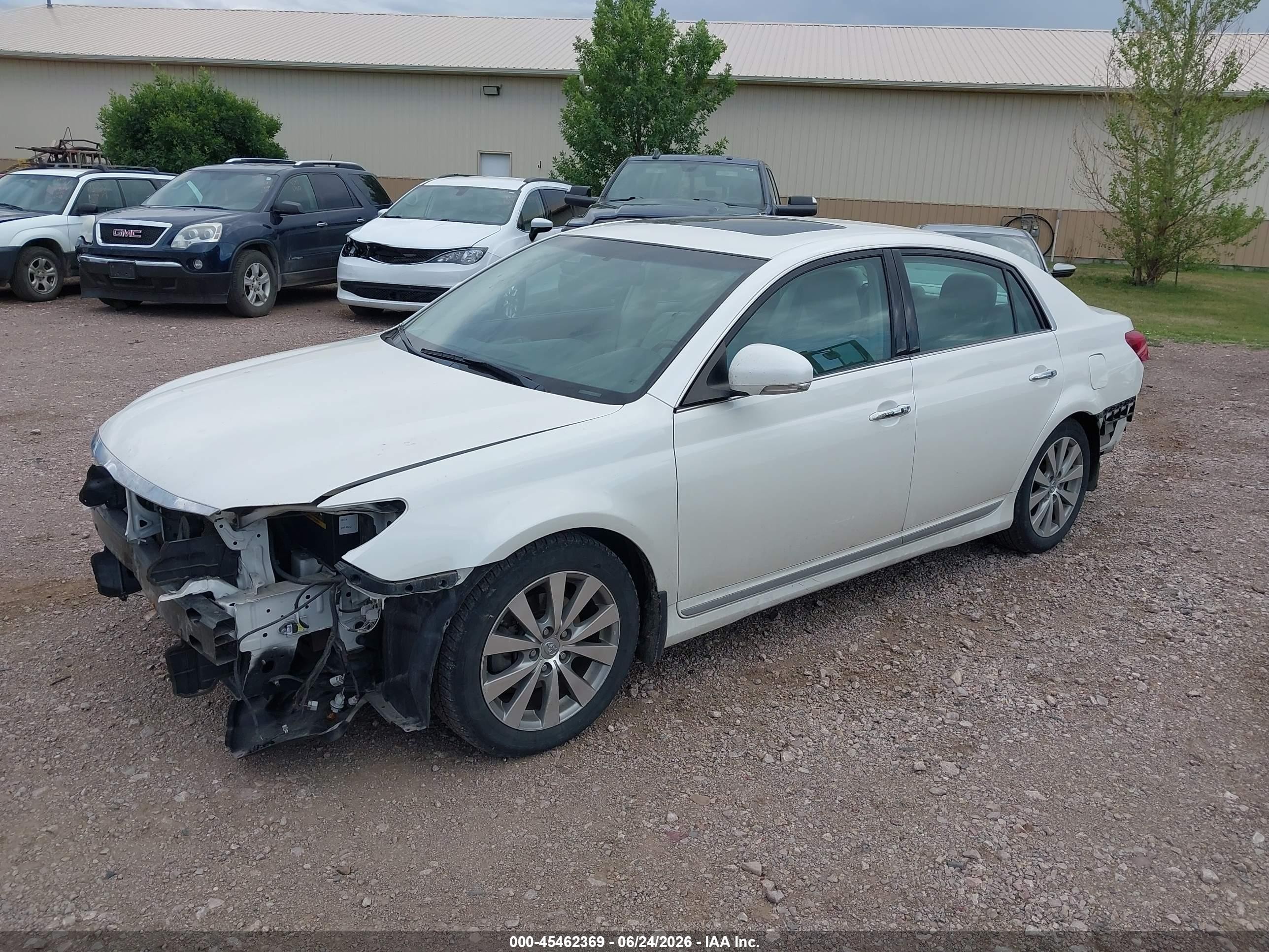 2011 Toyota Avalon Limited White vin: 4T1BK3DB9BU434859