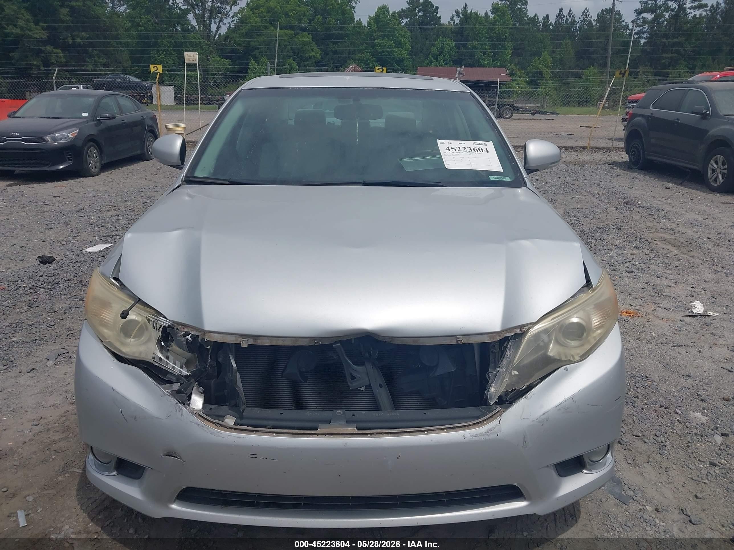 2011 Toyota Avalon Limited Silver vin: 4T1BK3DB9BU439625