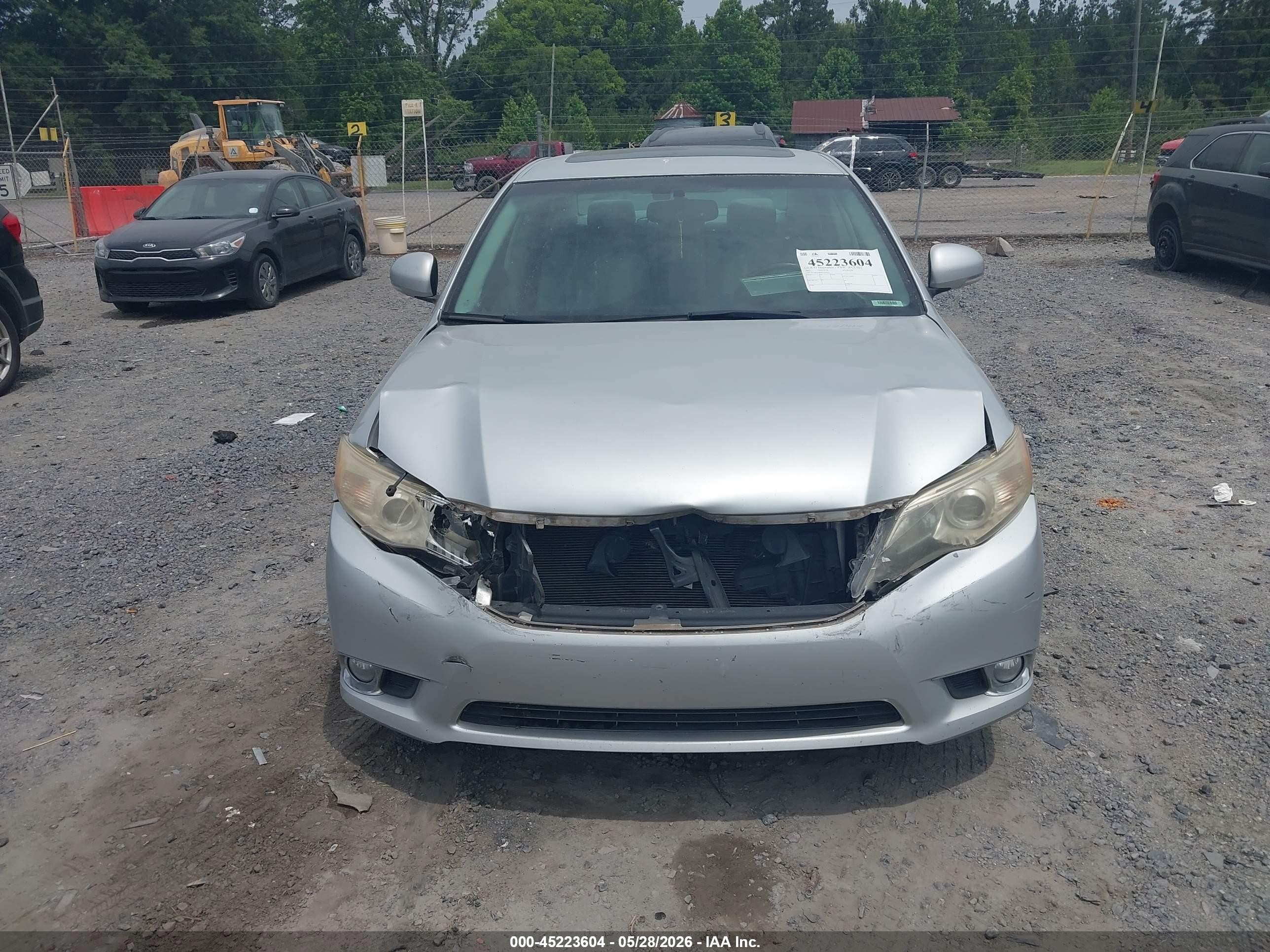 2011 Toyota Avalon Limited Silver vin: 4T1BK3DB9BU439625
