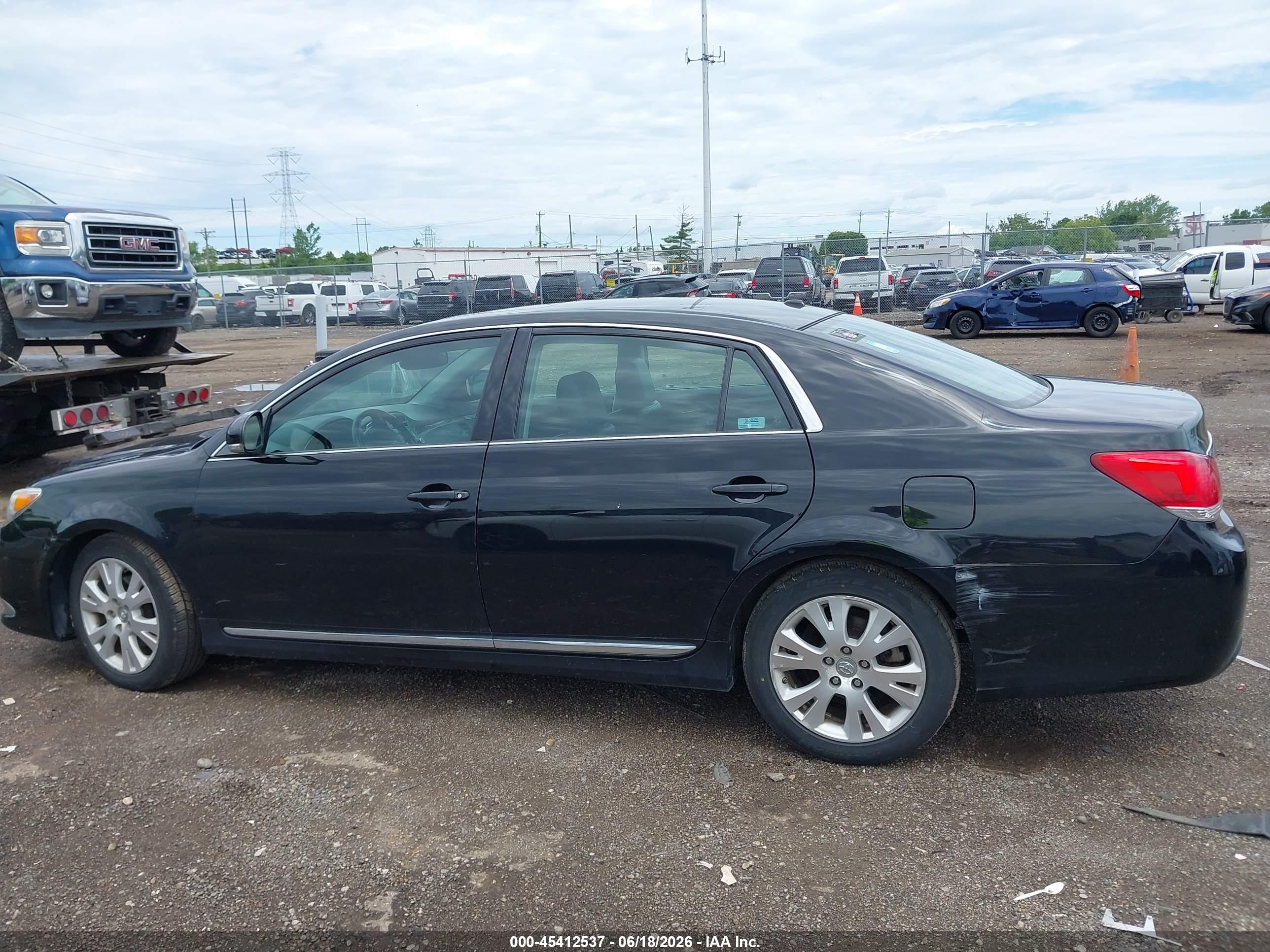 2012 Toyota Avalon   Black vin: 4T1BK3DB9CU452148