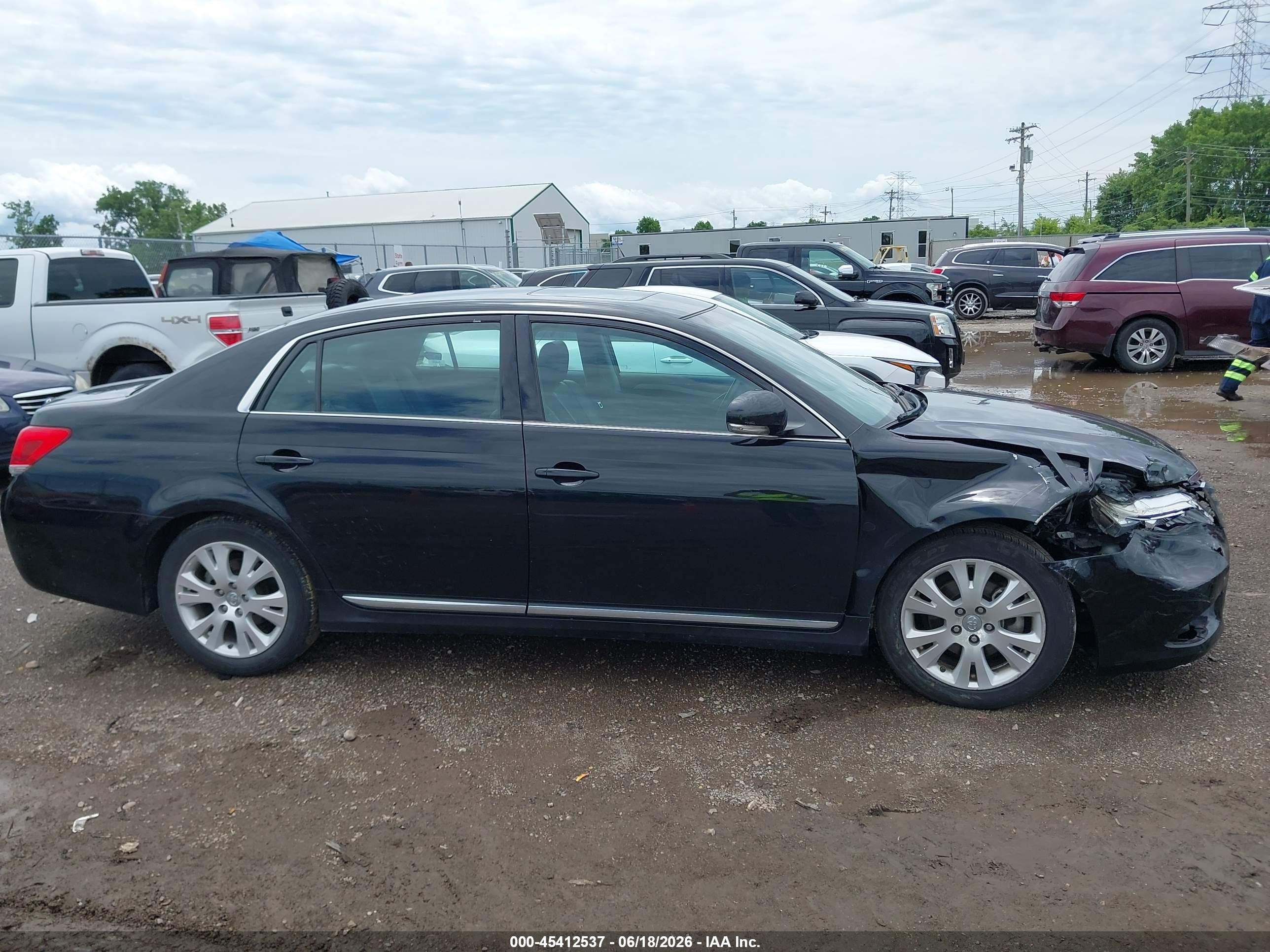 2012 Toyota Avalon   Black vin: 4T1BK3DB9CU452148