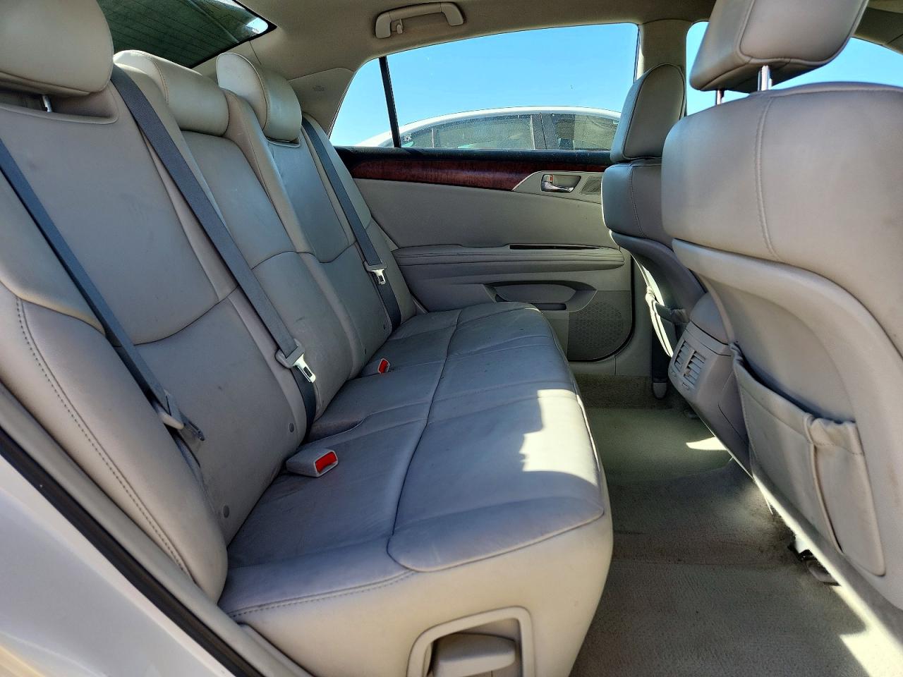 2012 Toyota Avalon Base White vin: 4T1BK3DB9CU453364