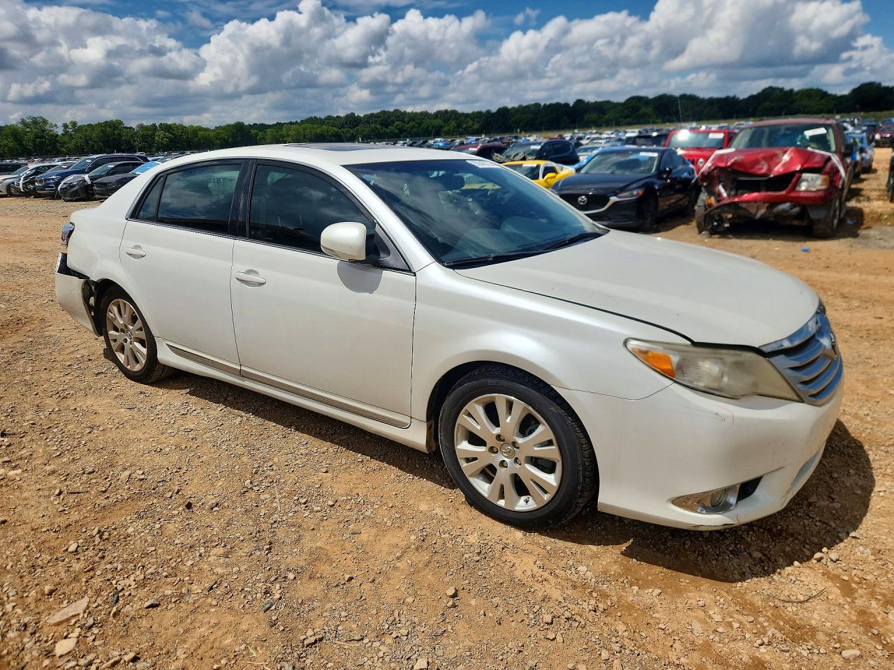 2012 Toyota Avalon Base White vin: 4T1BK3DB9CU469368