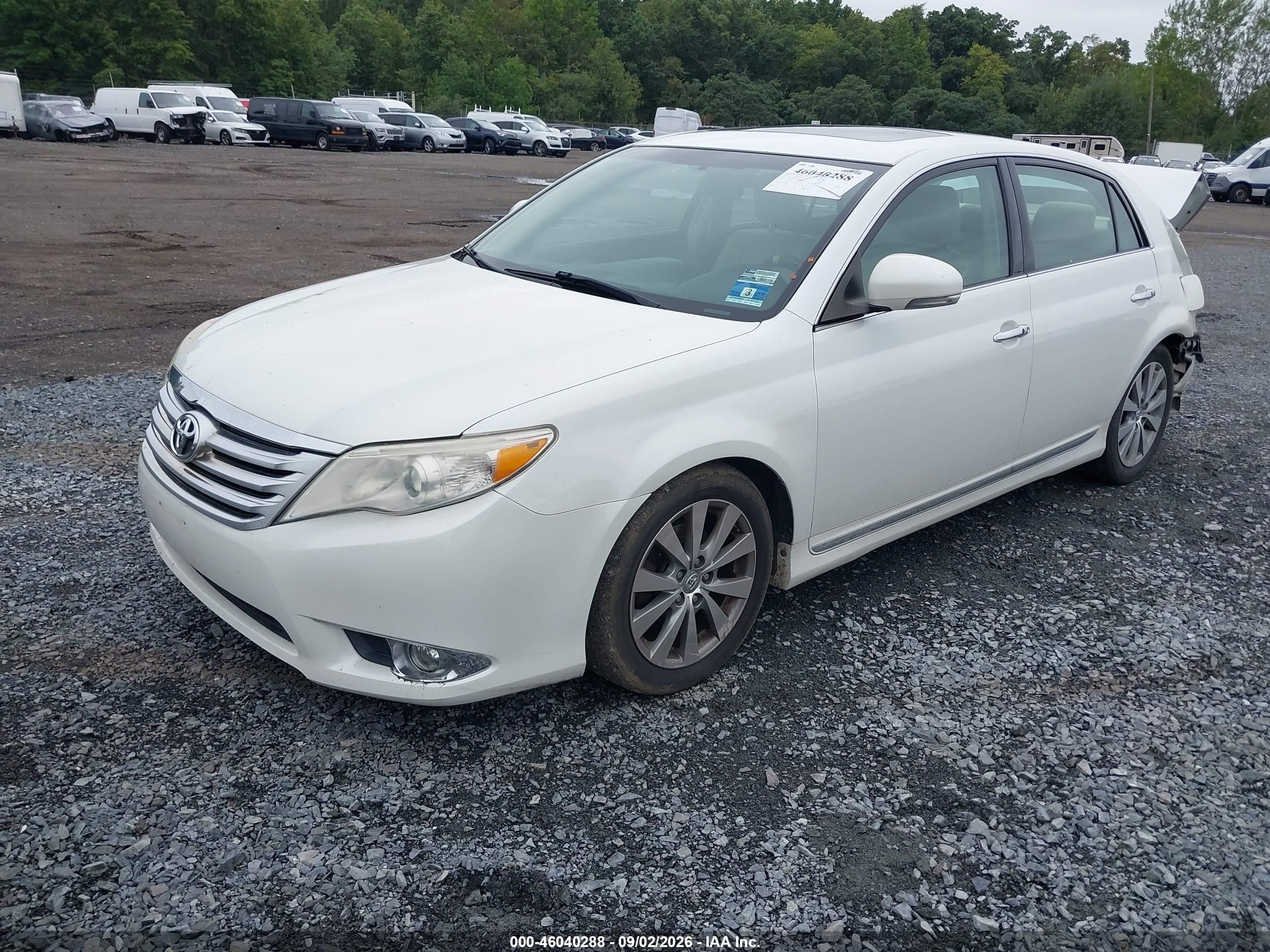 2012 Toyota Avalon Limited White vin: 4T1BK3DB9CU473632