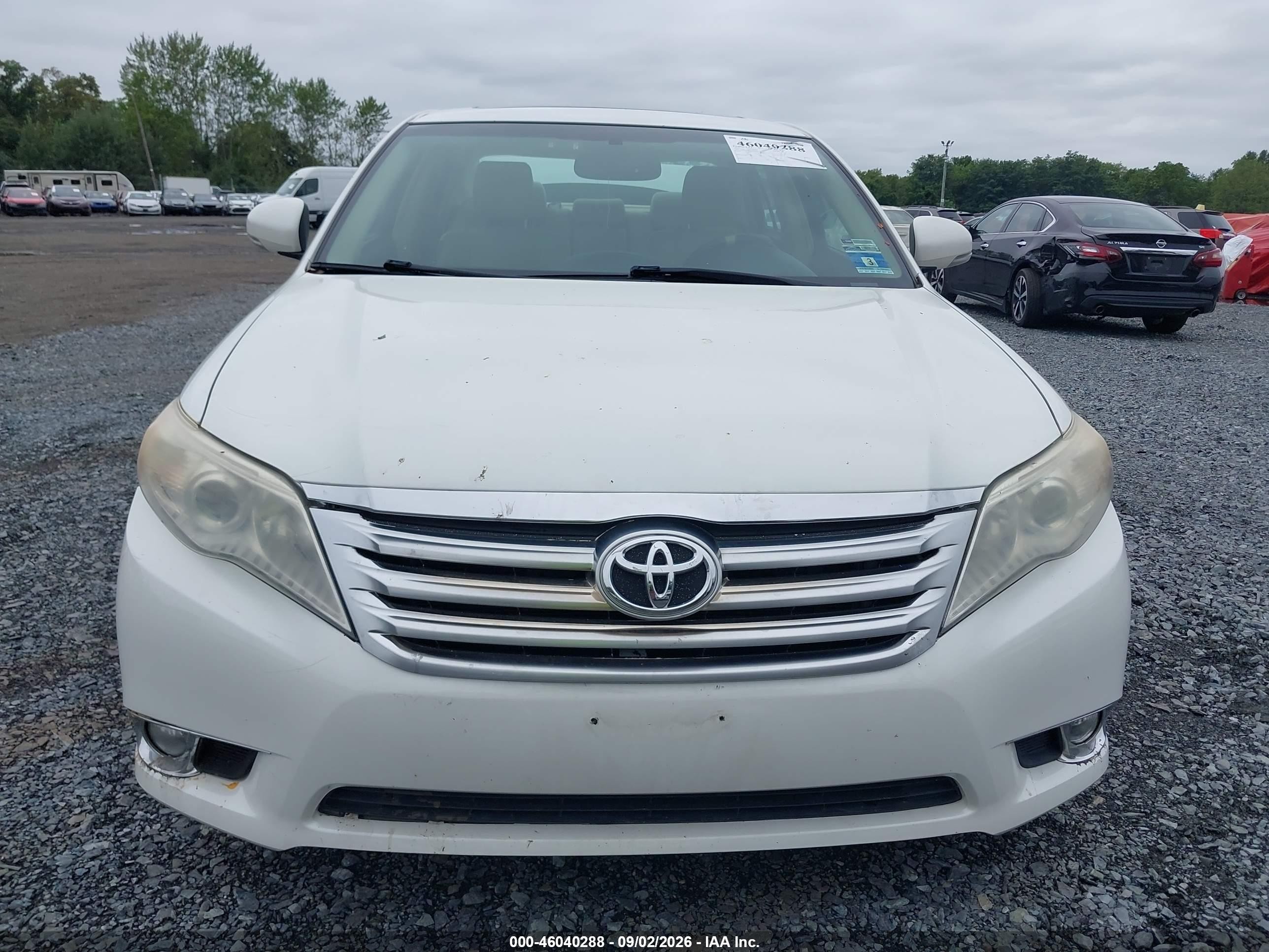 2012 Toyota Avalon Limited White vin: 4T1BK3DB9CU473632