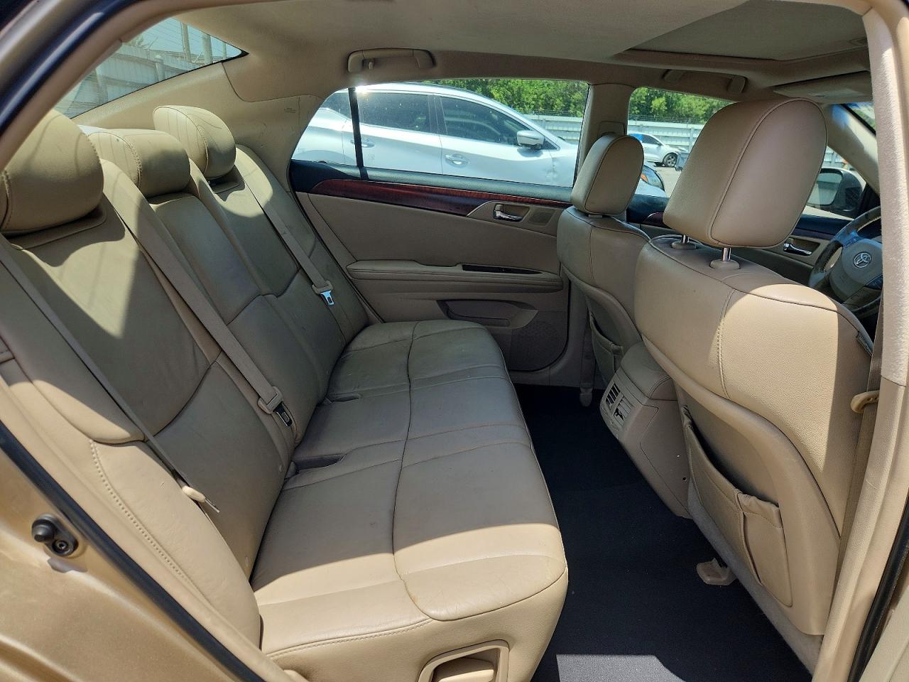 2011 Toyota Avalon Base Желто-коричневый vin: 4T1BK3DBXBU378091