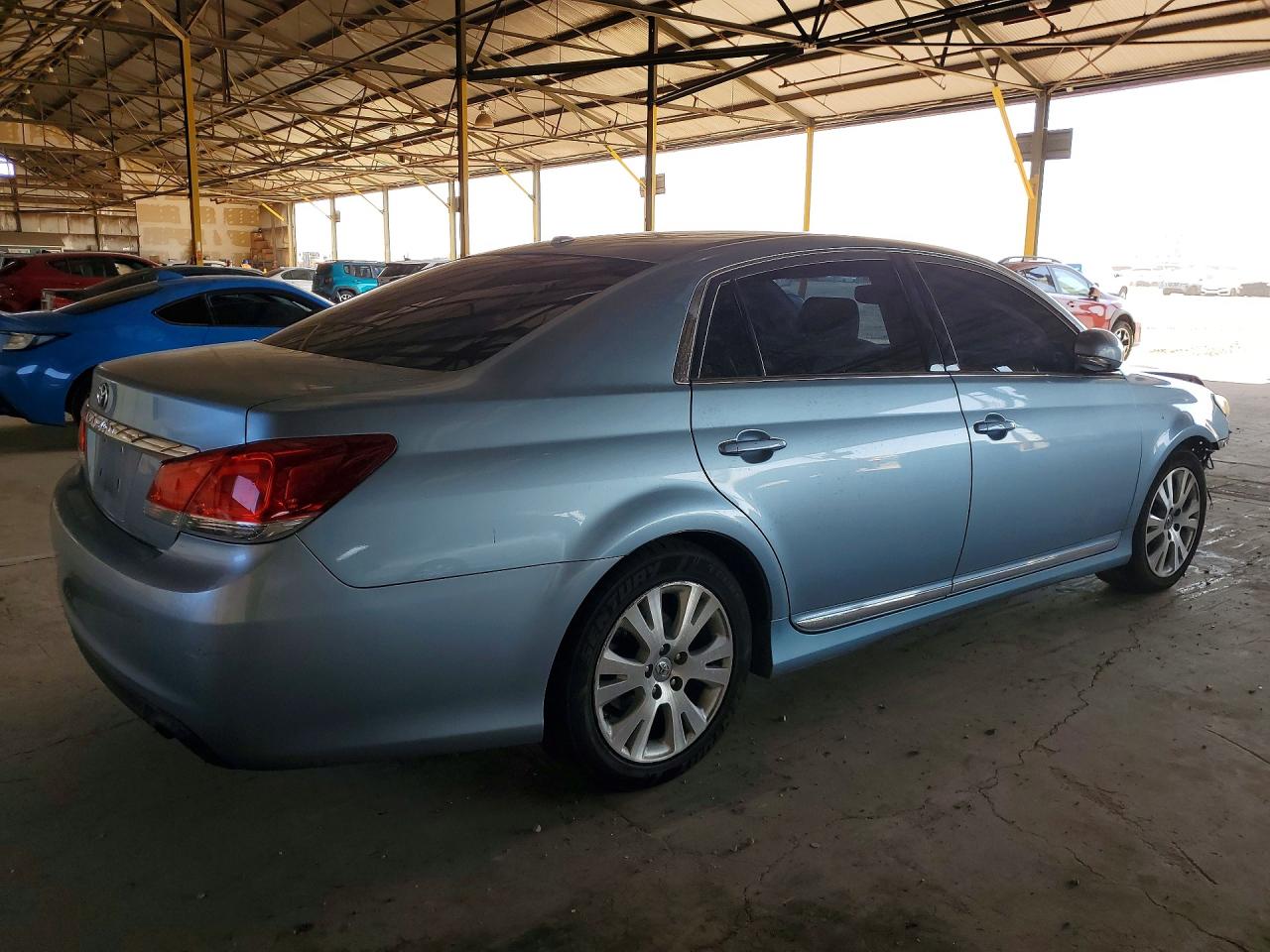 2011 Toyota Avalon Base Blue vin: 4T1BK3DBXBU384795