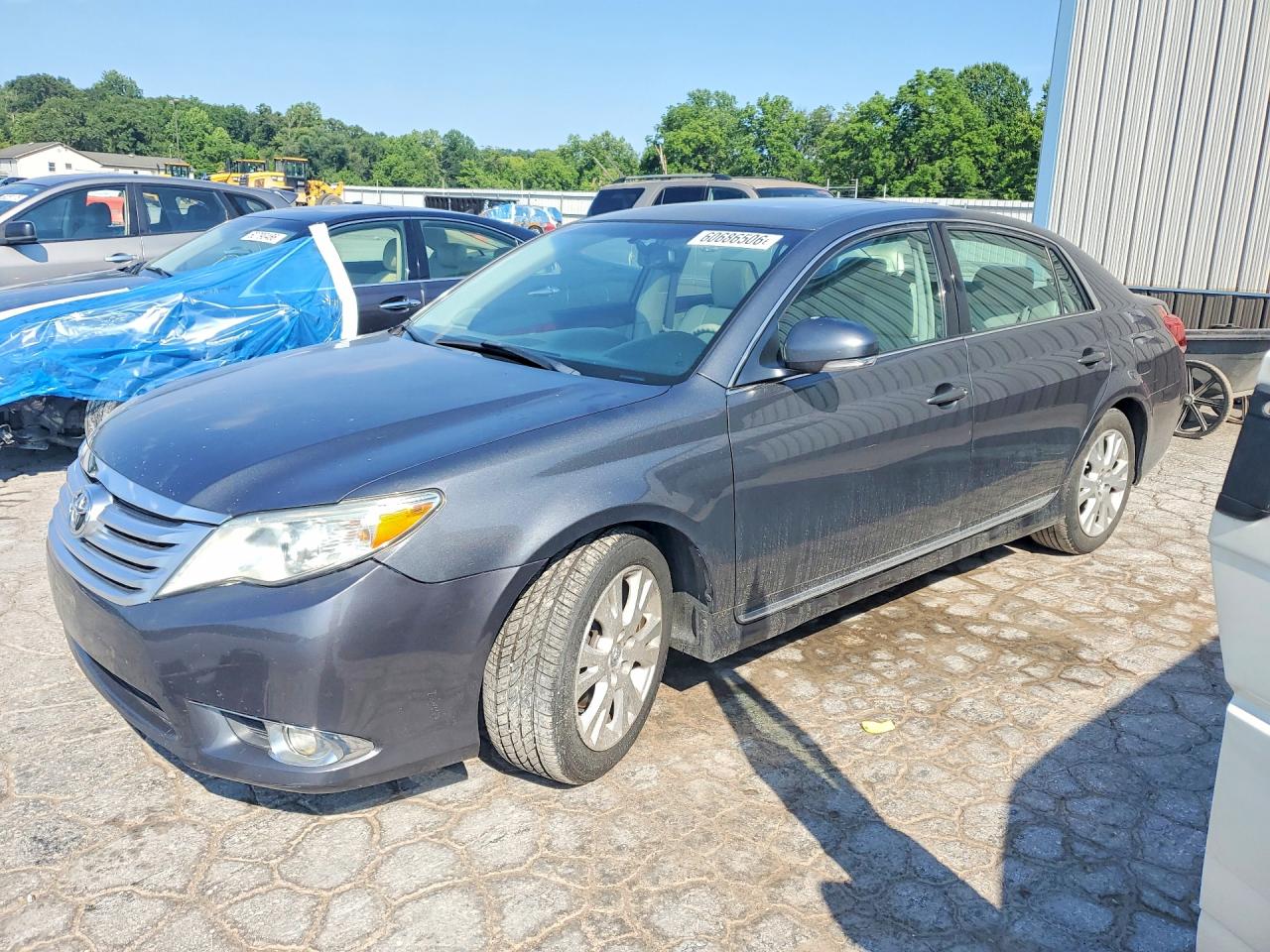 2011 Toyota Avalon Base Charcoal vin: 4T1BK3DBXBU388443