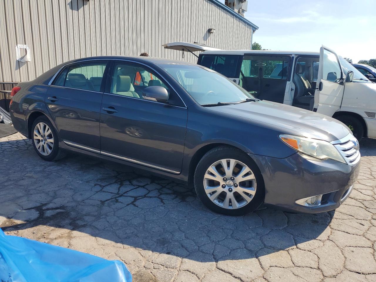 2011 Toyota Avalon Base Charcoal vin: 4T1BK3DBXBU388443