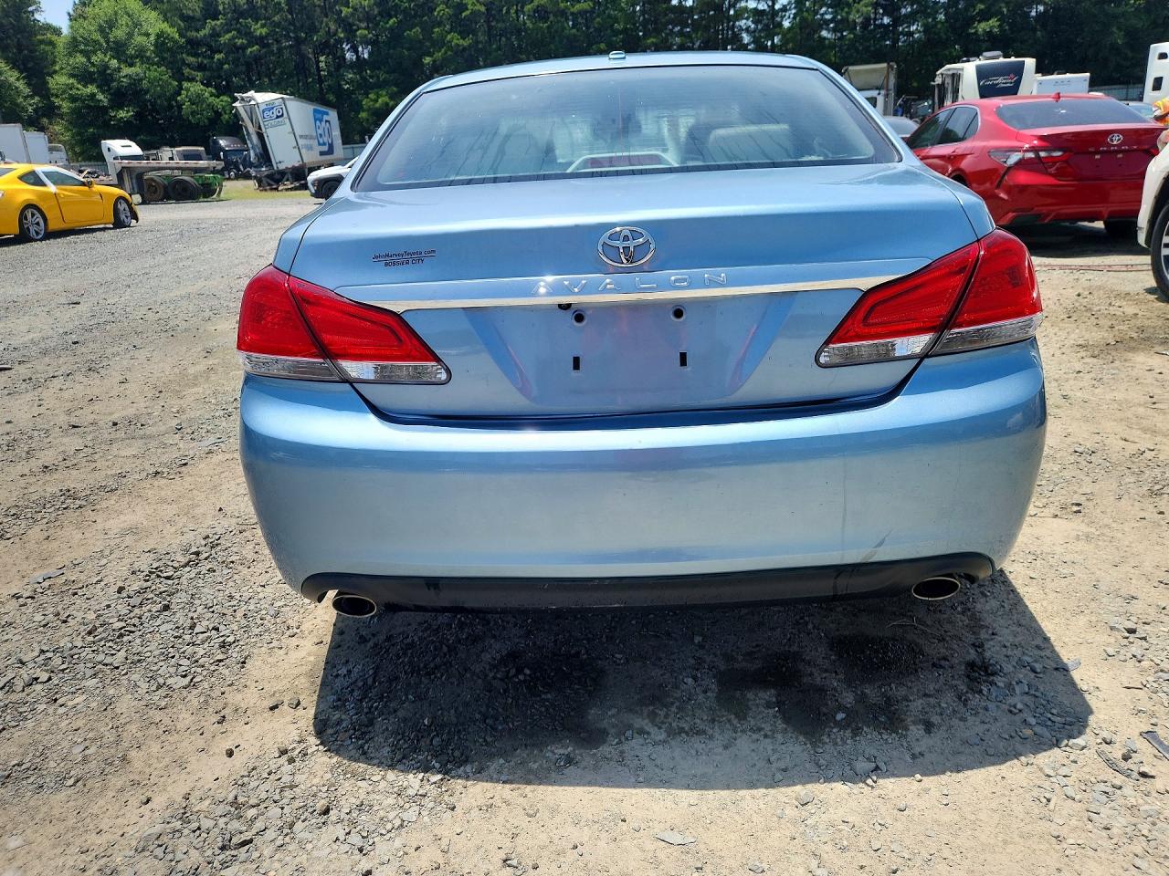 2011 Toyota Avalon Base Blue vin: 4T1BK3DBXBU398583
