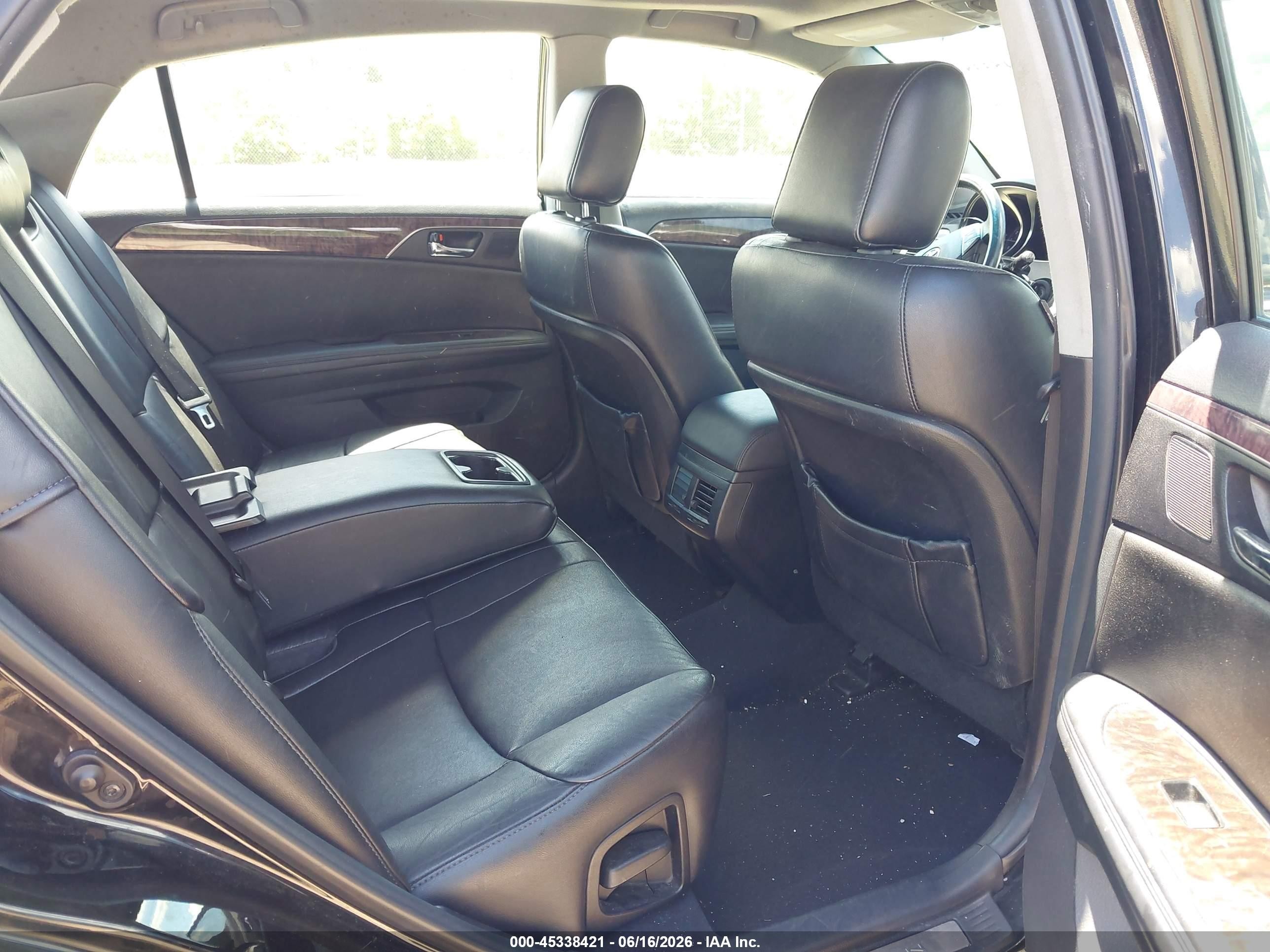 2011 Toyota Avalon   Black vin: 4T1BK3DBXBU400221