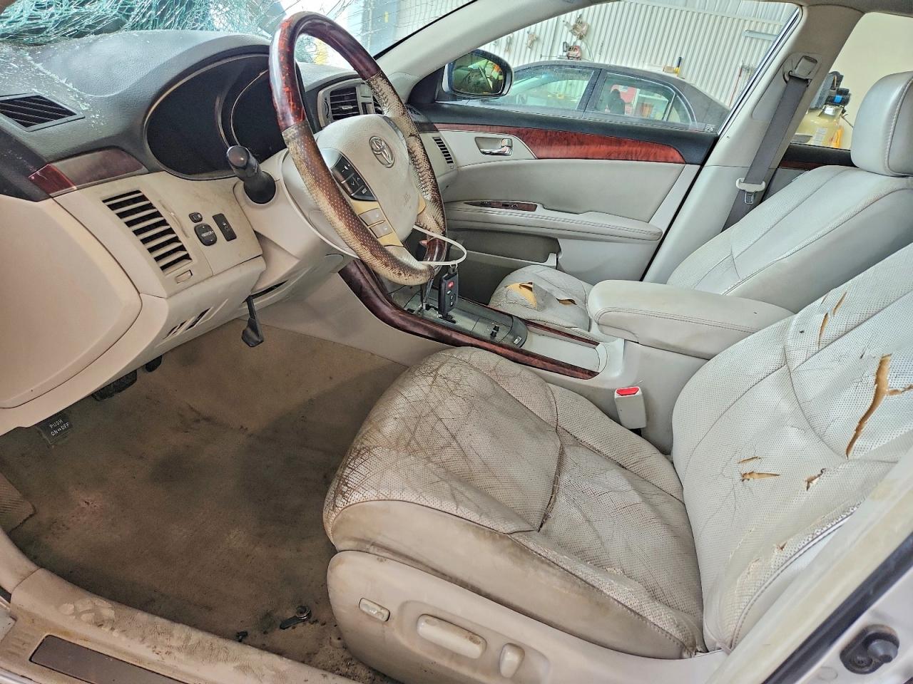 2011 Toyota Avalon Limited Серебряный vin: 4T1BK3DBXBU402888