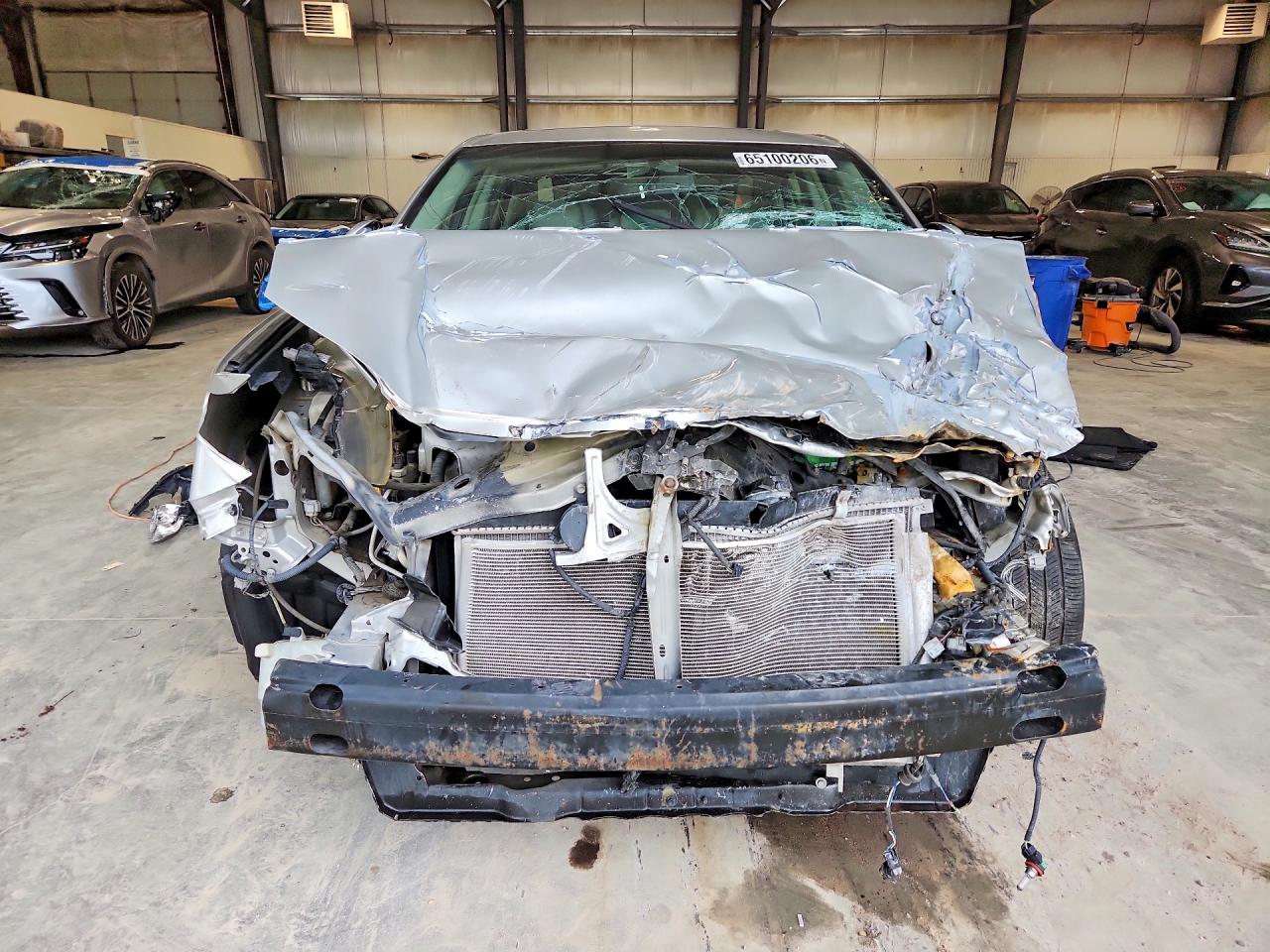2011 Toyota Avalon Limited Серебряный vin: 4T1BK3DBXBU402888
