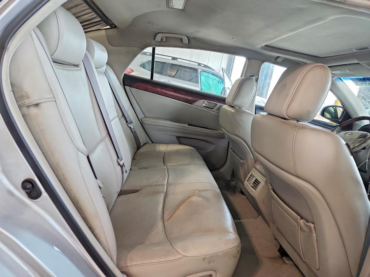 2011 Toyota Avalon Limited Серебряный vin: 4T1BK3DBXBU402888