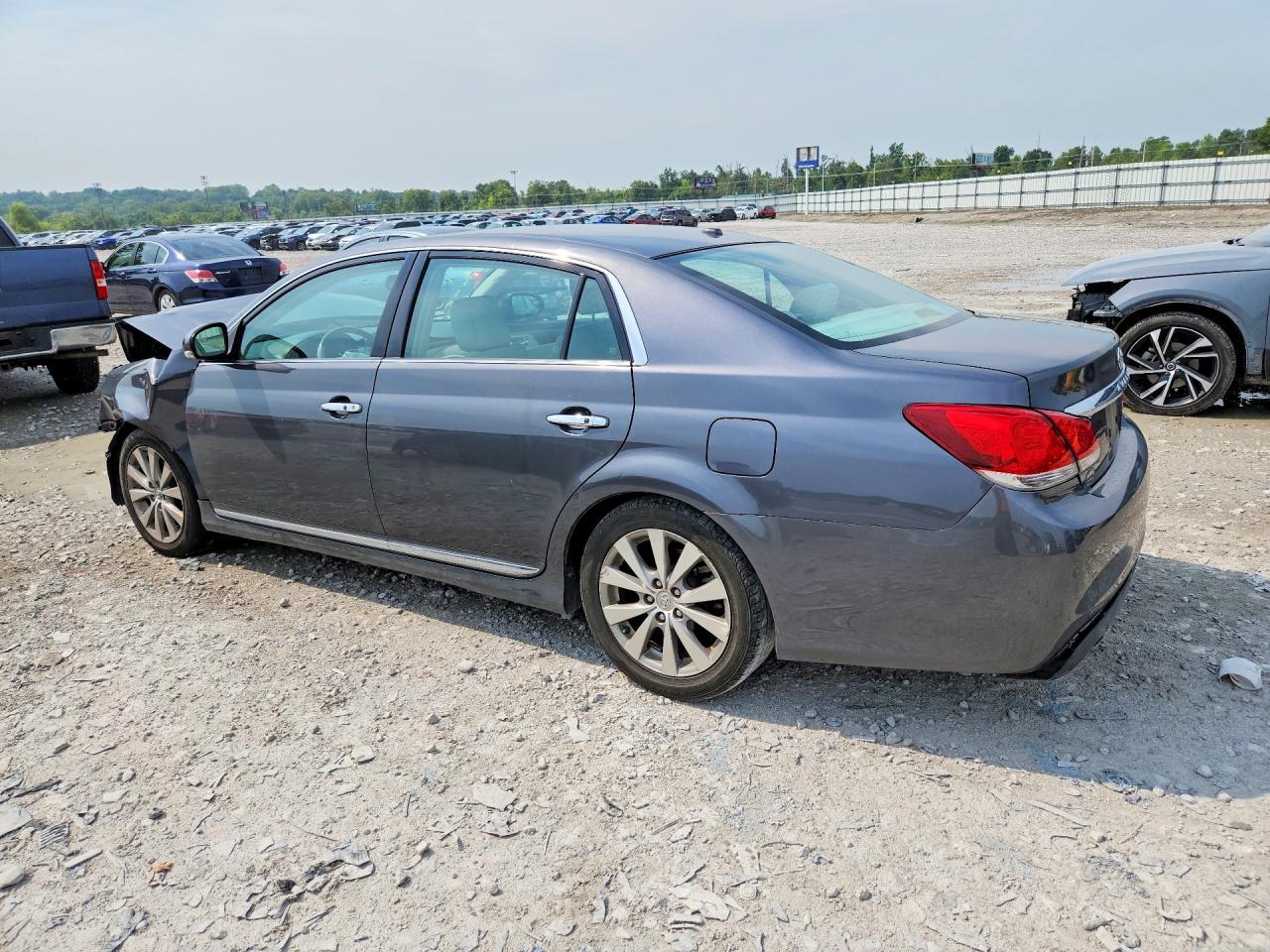 2011 Toyota Avalon Limited Charcoal vin: 4T1BK3DBXBU431128