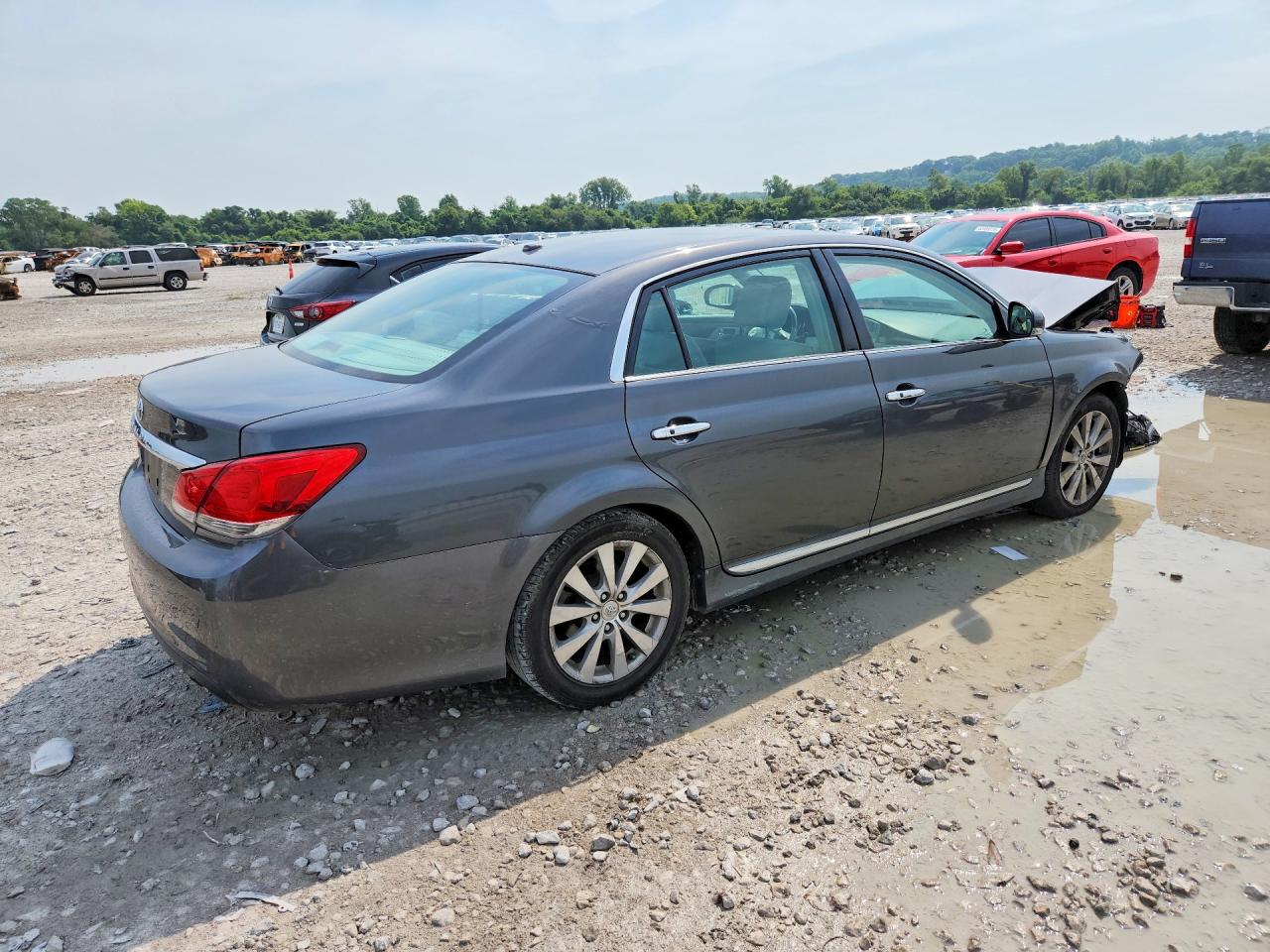 2011 Toyota Avalon Limited Charcoal vin: 4T1BK3DBXBU431128