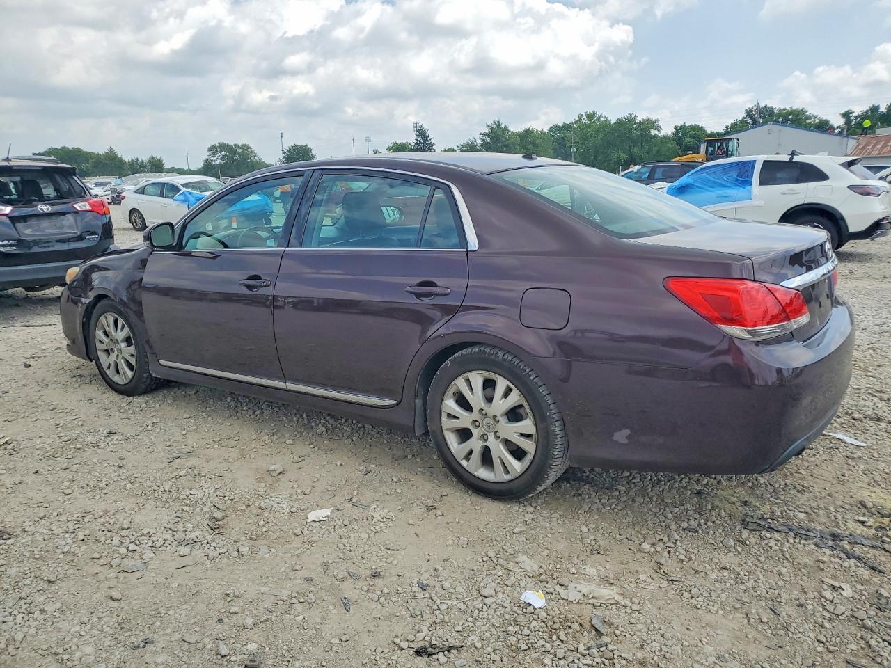 2012 Toyota Avalon Base Burgundy vin: 4T1BK3DBXCU449209