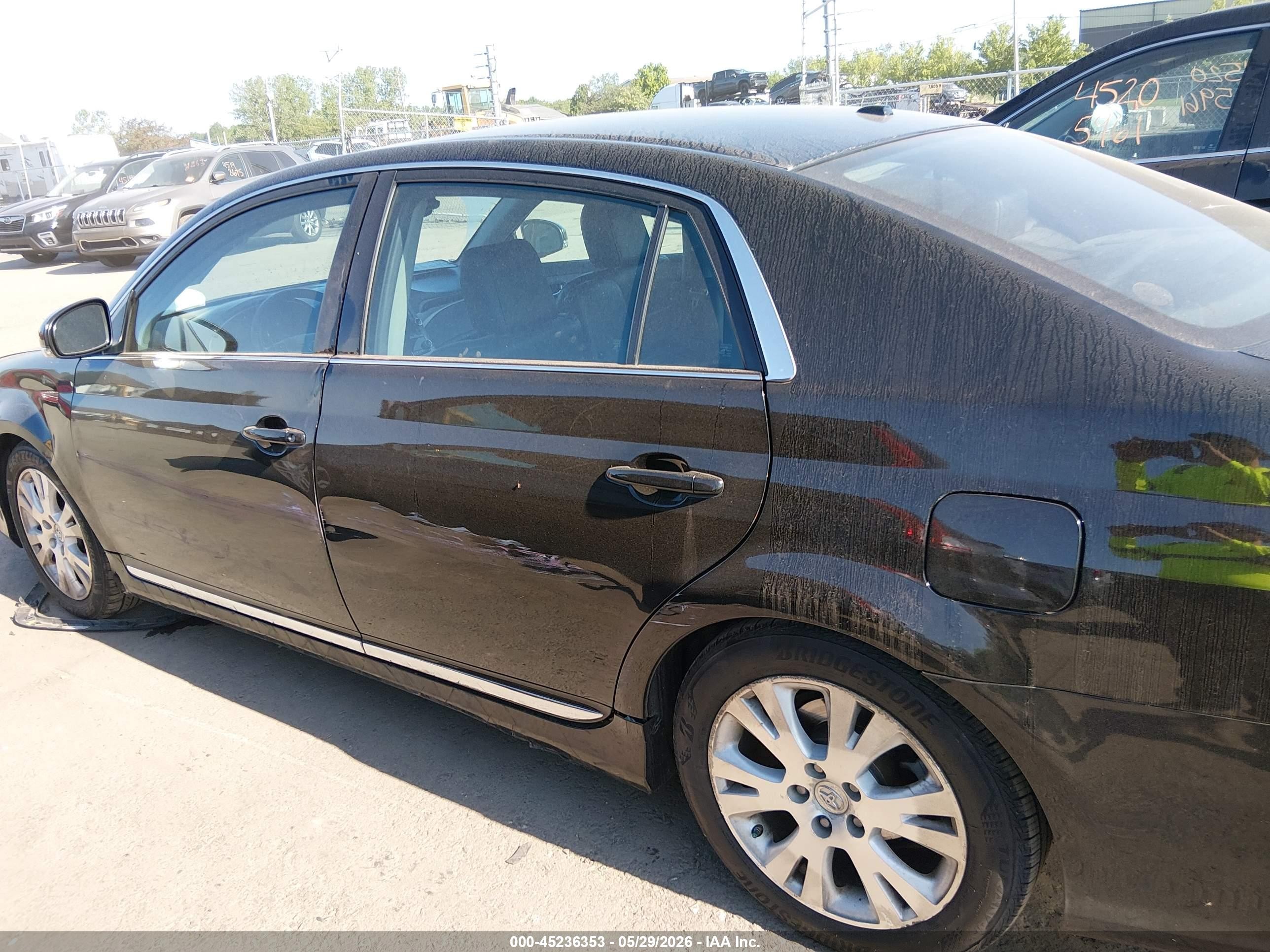 2012 Toyota Avalon   Black vin: 4T1BK3DBXCU451977