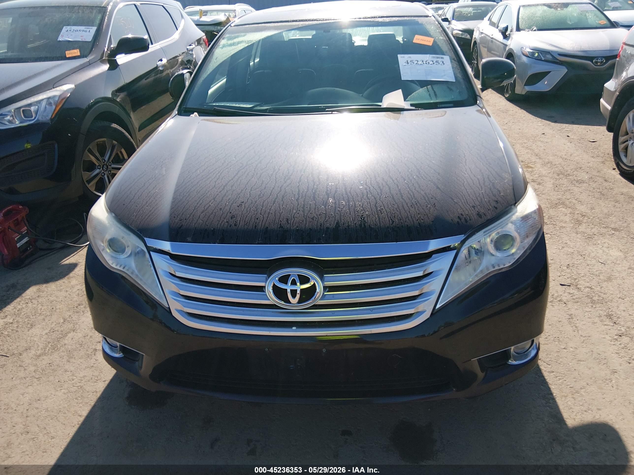 2012 Toyota Avalon   Black vin: 4T1BK3DBXCU451977