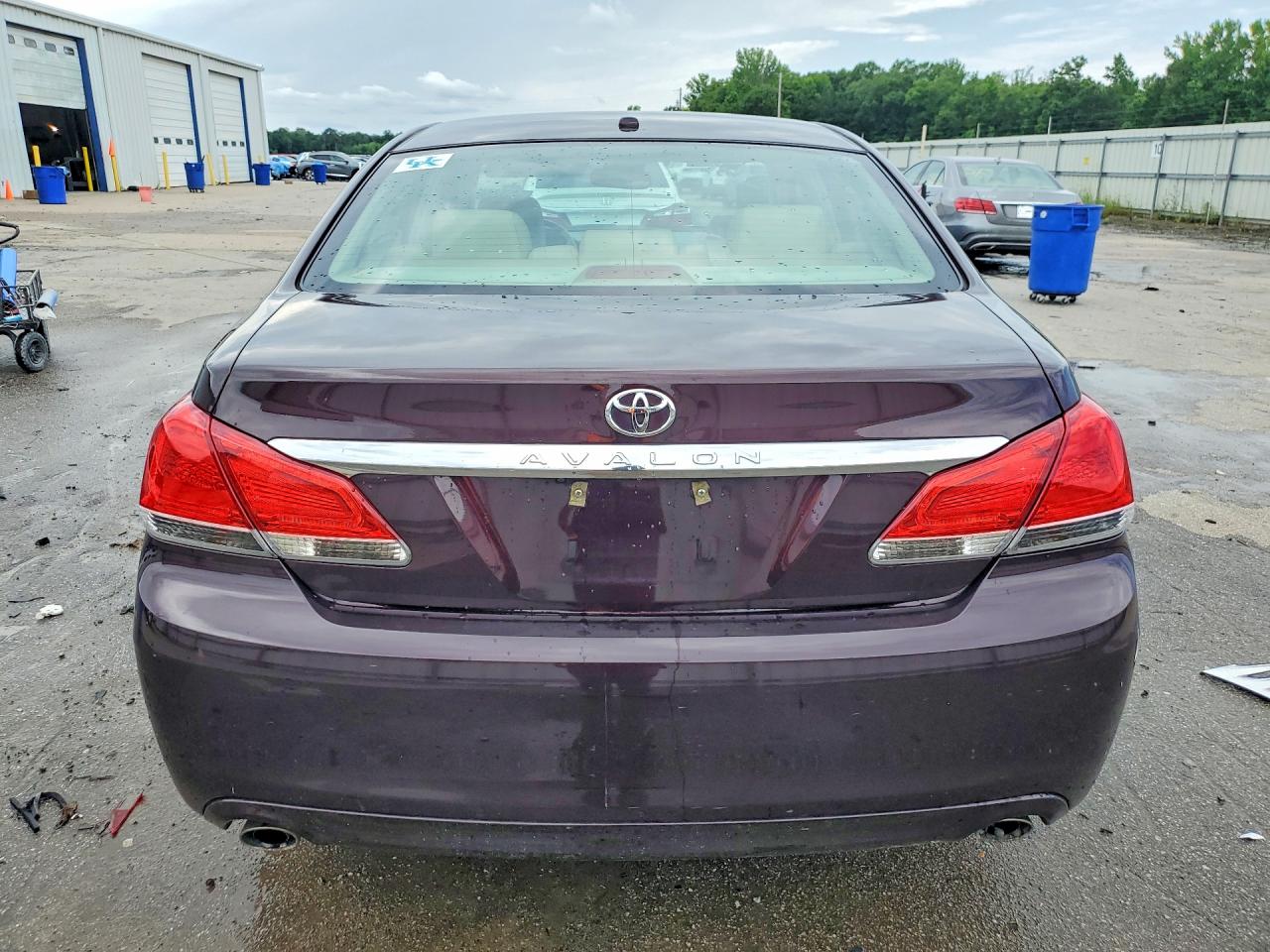 2012 Toyota Avalon Limited Burgundy vin: 4T1BK3DBXCU465863