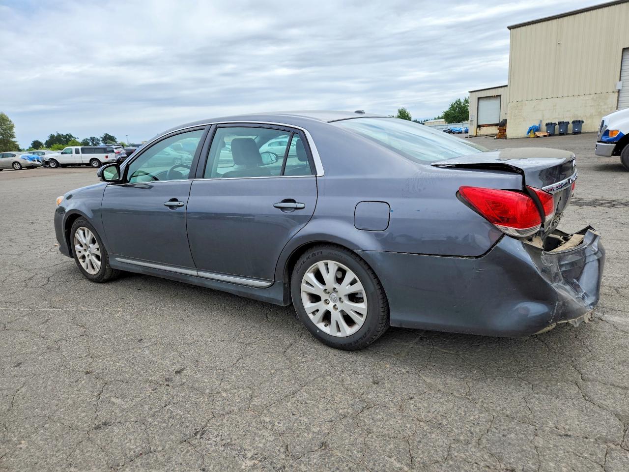 2012 Toyota Avalon Base Gray vin: 4T1BK3DBXCU470965
