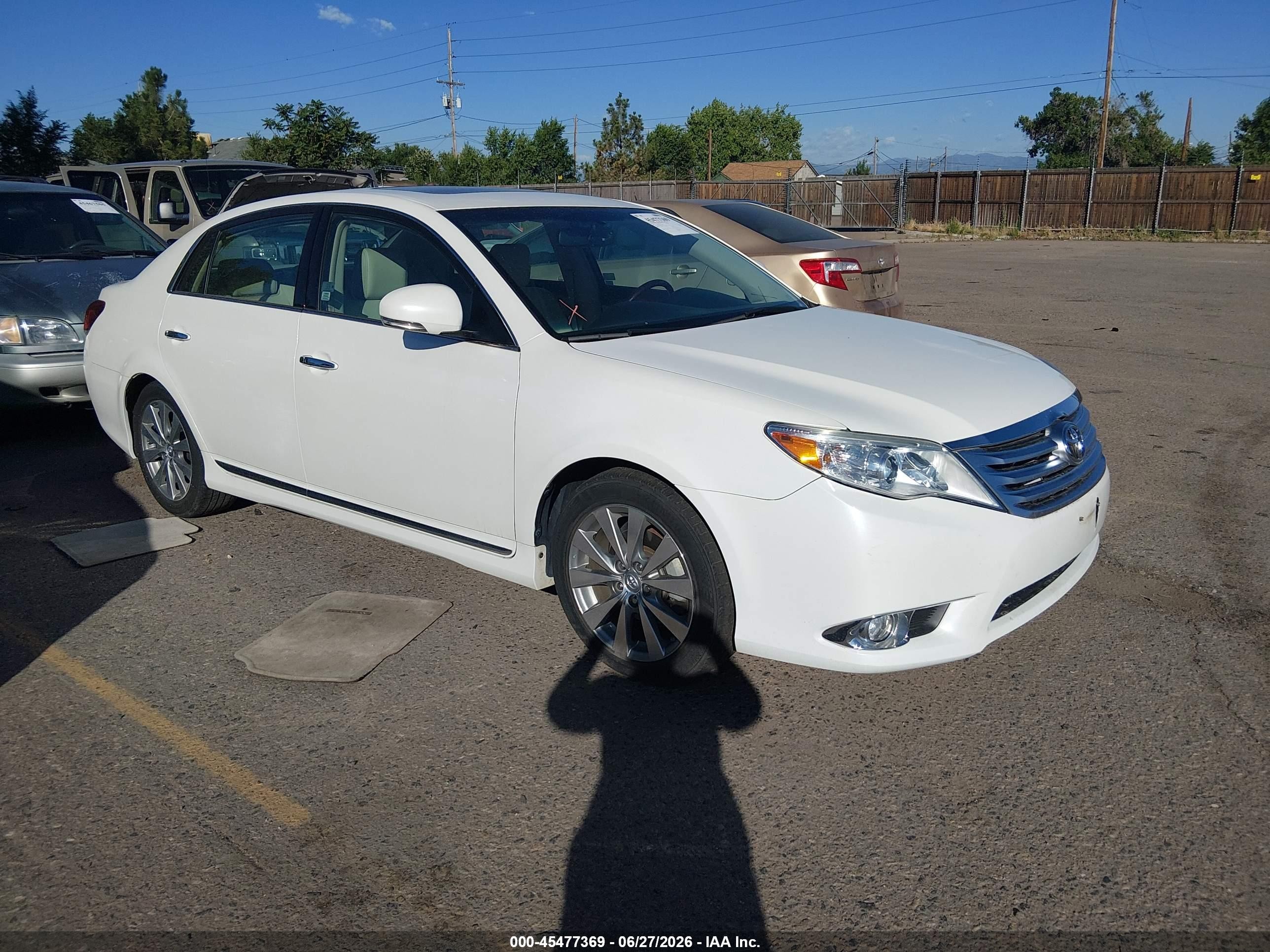 2012 Toyota Avalon Limited White vin: 4T1BK3DBXCU471369