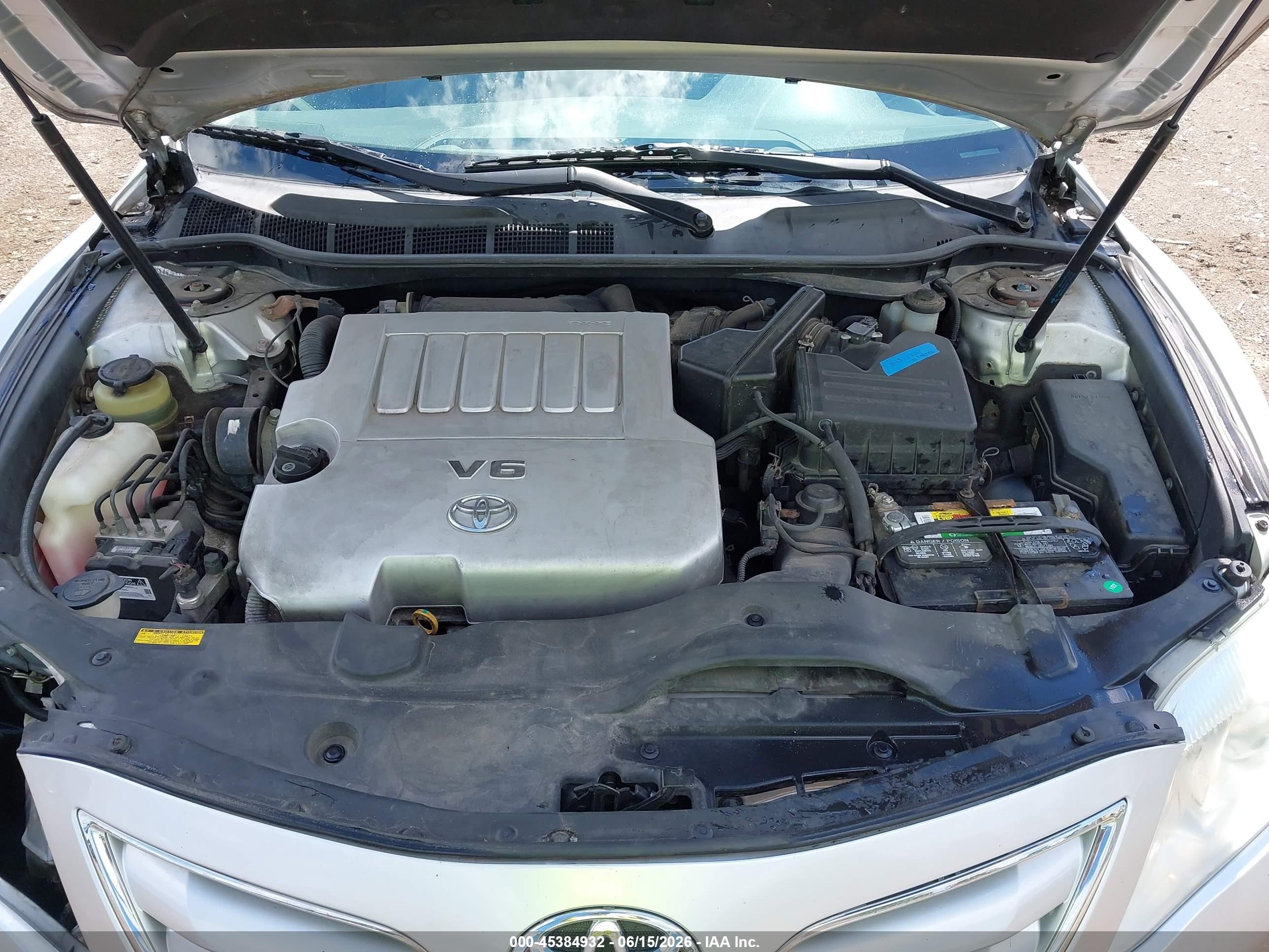 2011 Toyota Camry Le V6 Silver vin: 4T1BK3EK0BU120144