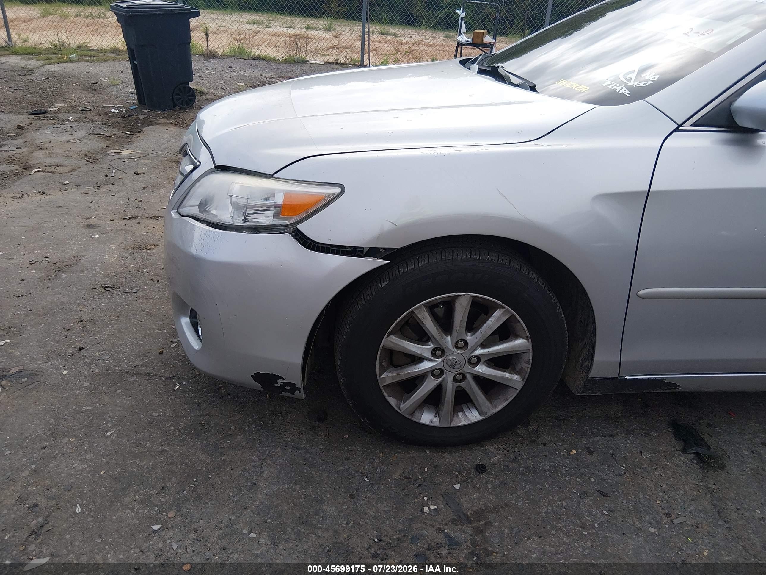 2011 Toyota Camry Xle V6 Silver vin: 4T1BK3EK0BU122847