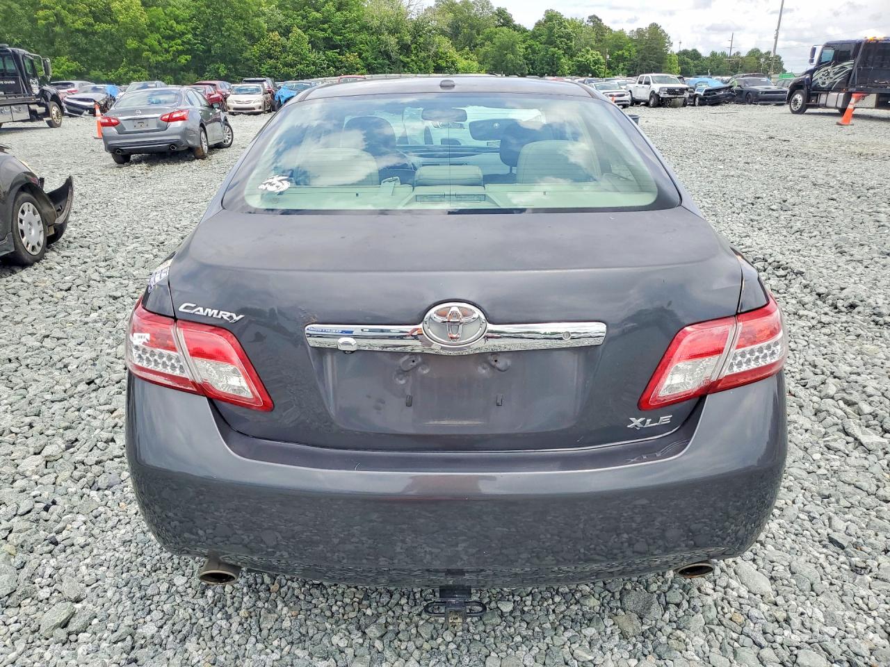2011 Toyota Camry Gray vin: 4T1BK3EK0BU125716