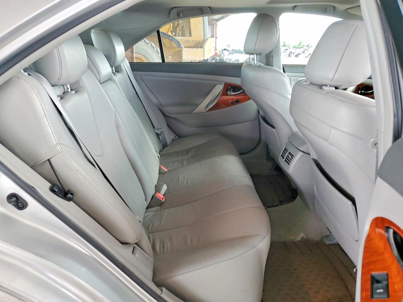 2011 Toyota Camry Xle V6 Silver vin: 4T1BK3EK0BU129295