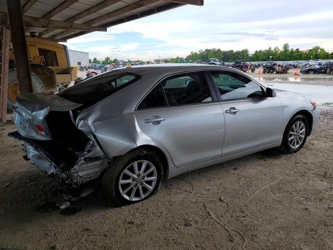 2011 Toyota Camry Xle V6 Silver vin: 4T1BK3EK0BU129295