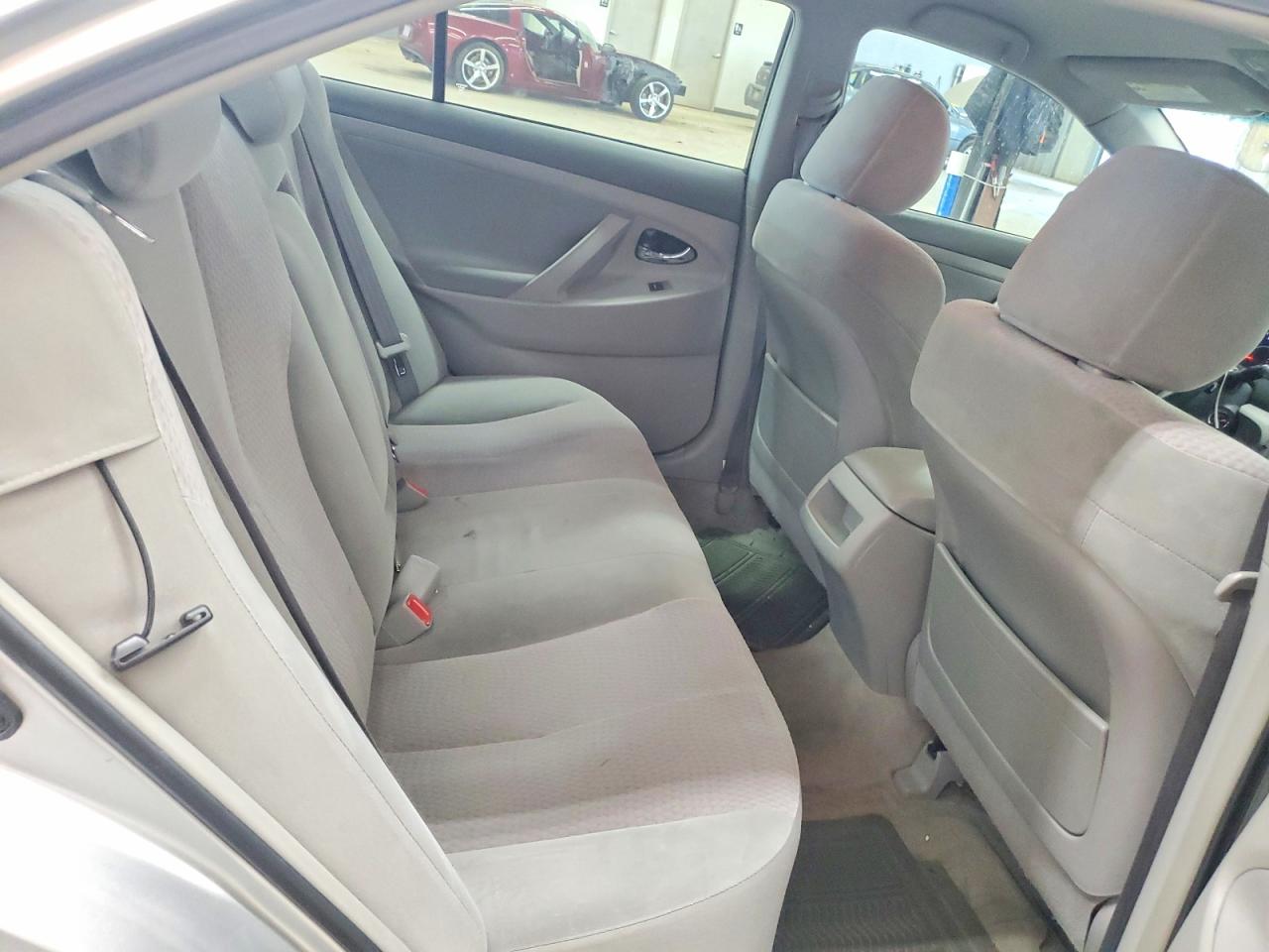 2010 Toyota Camry Le V6 Silver vin: 4T1BK3EK1AU099013