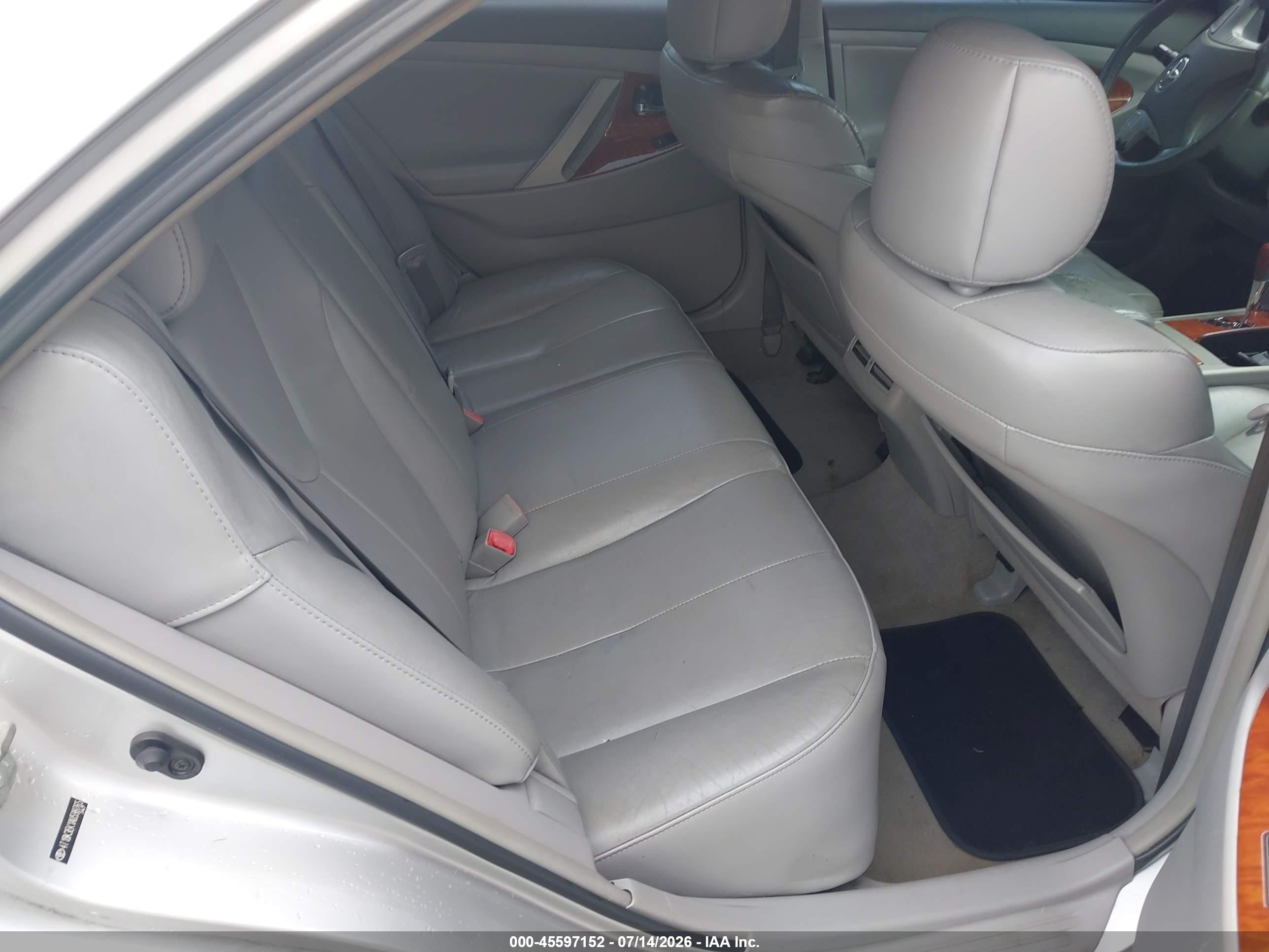 2010 Toyota Camry Xle V6 Silver vin: 4T1BK3EK1AU598765