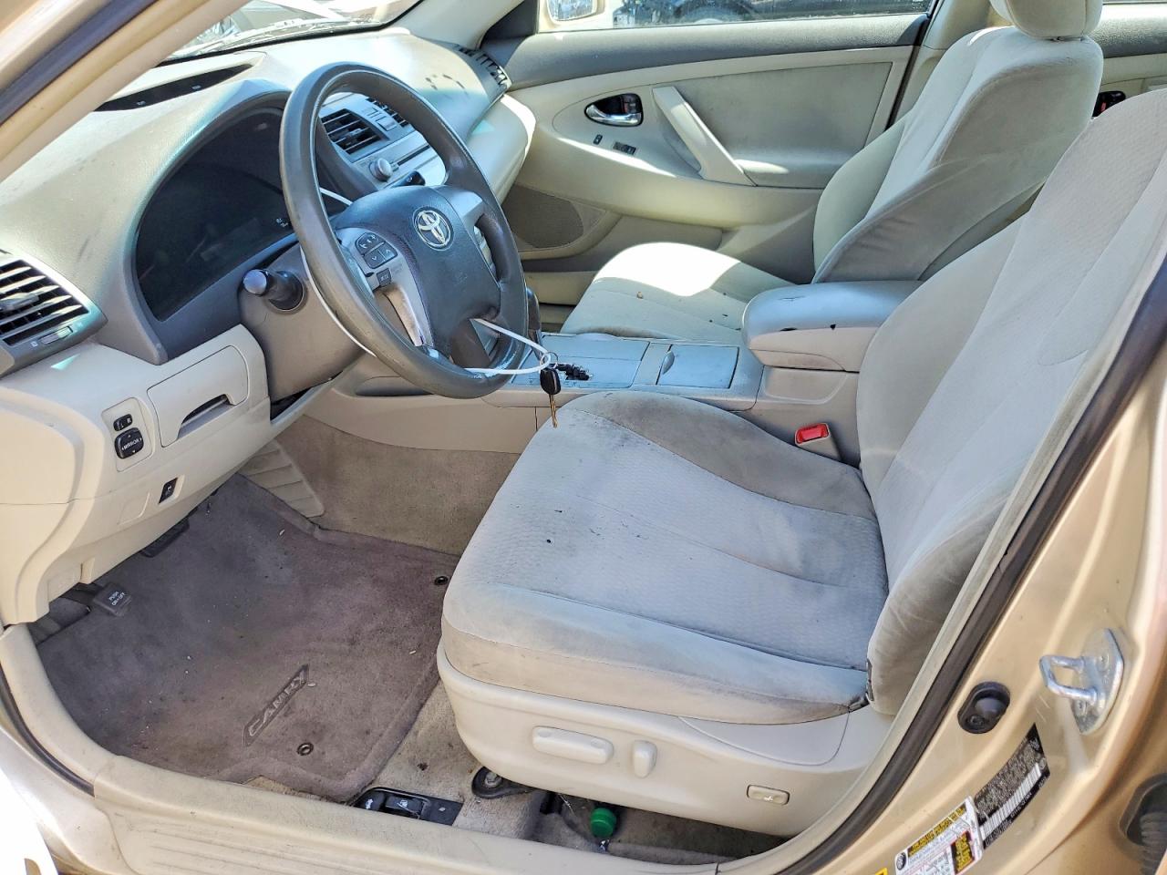 2010 Toyota Camry Le V6 Gold vin: 4T1BK3EK2AU116076