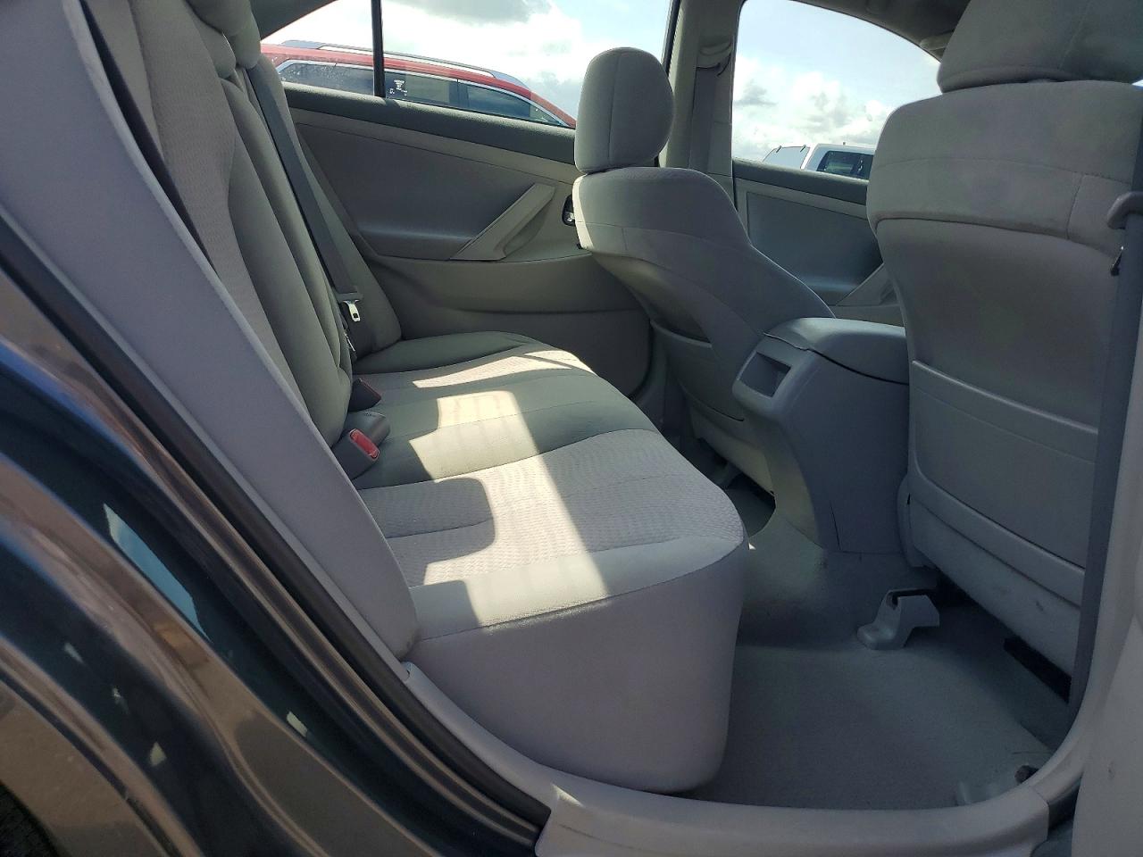 2010 Toyota Camry Le V6 Gray vin: 4T1BK3EK2AU598077