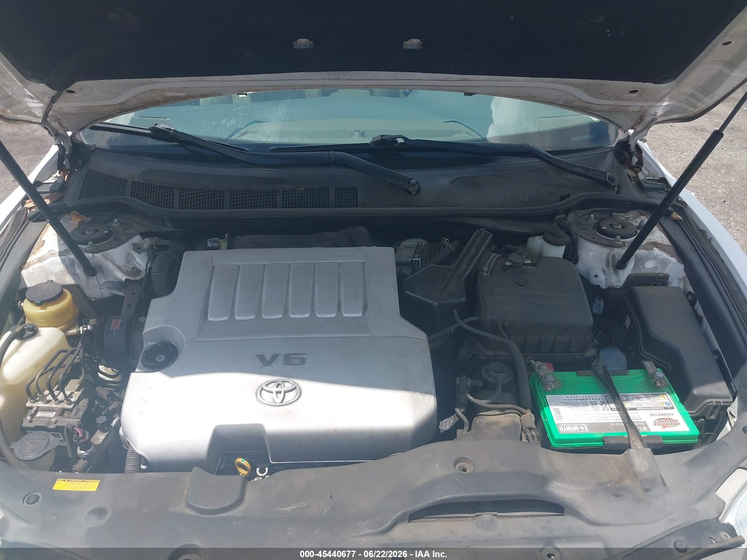 2010 Toyota Camry Xle V6 White vin: 4T1BK3EK2AU600443