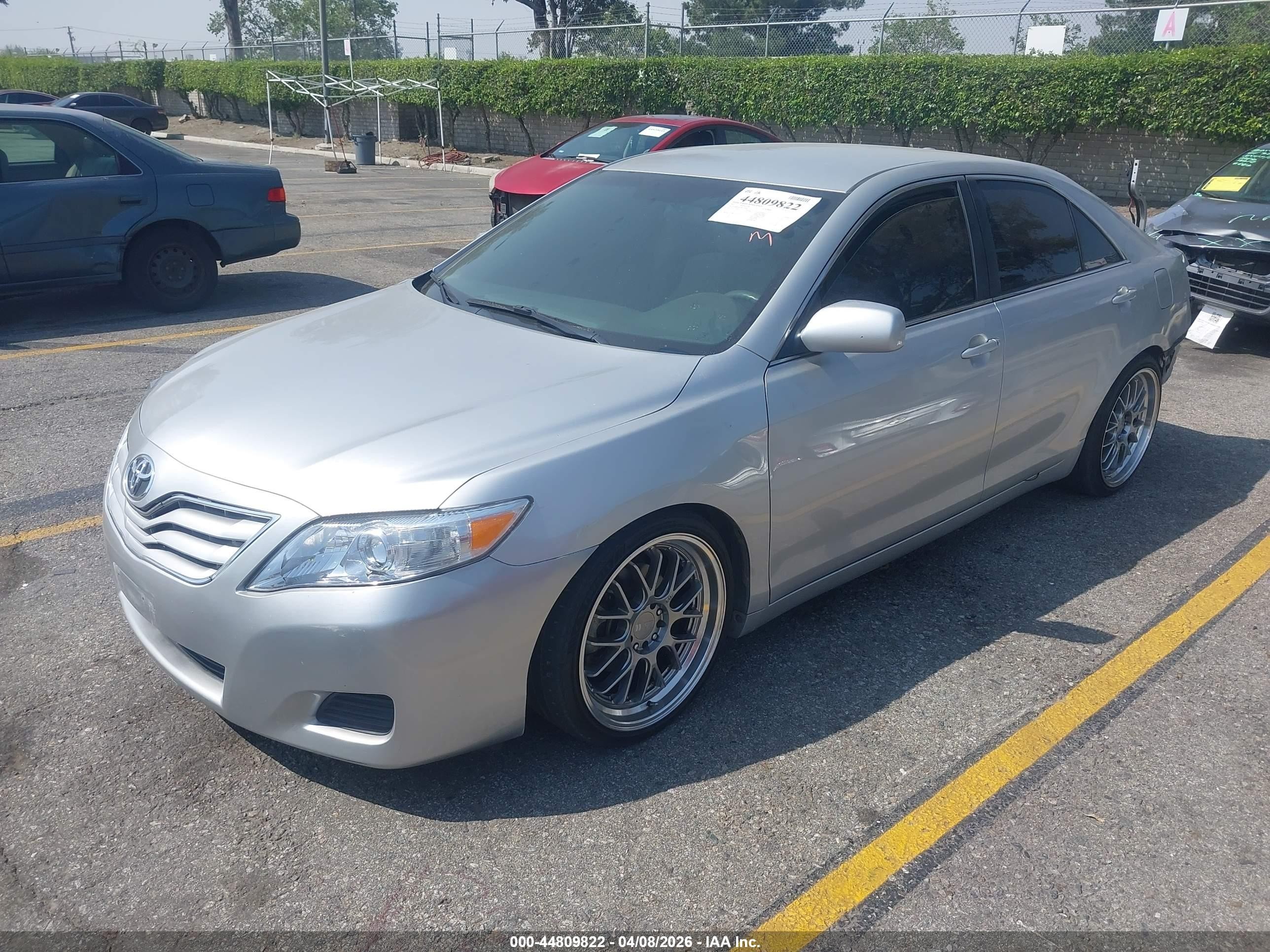2011 Toyota Camry Le V6 Silver vin: 4T1BK3EK2BU116905