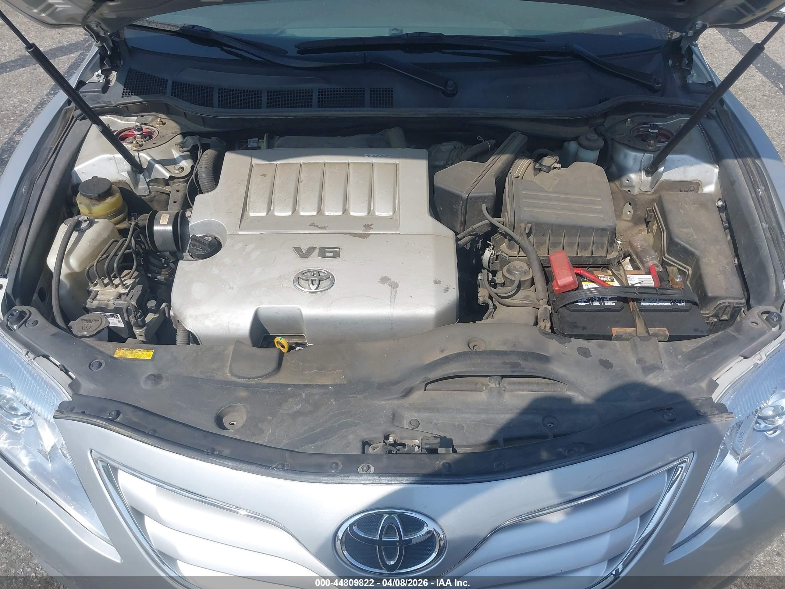 2011 Toyota Camry Le V6 Silver vin: 4T1BK3EK2BU116905