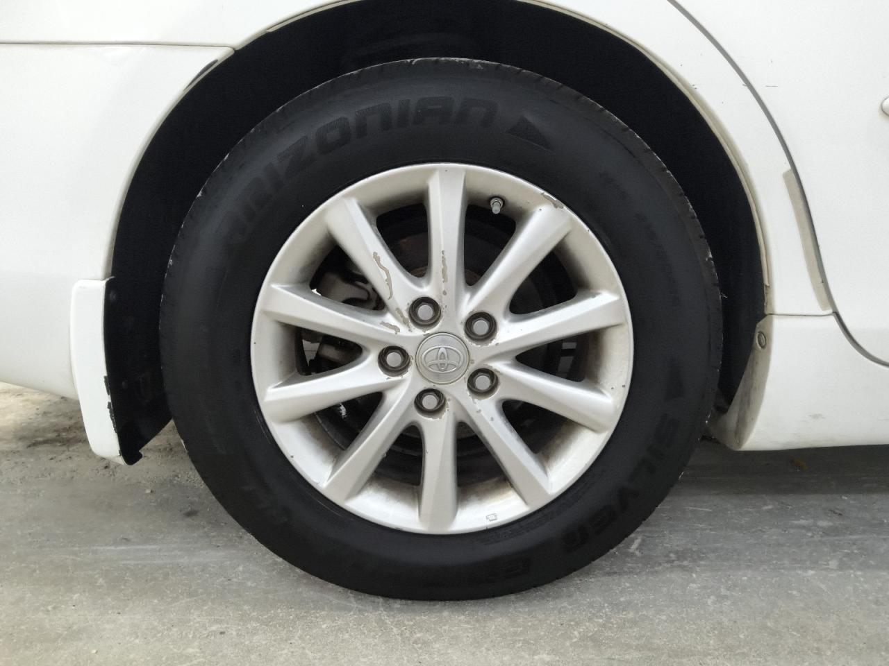 2011 Toyota Camry Xle V6 White vin: 4T1BK3EK2BU618880 Damage: Right Rear Wheel, Curb Rash, > 12 Inches