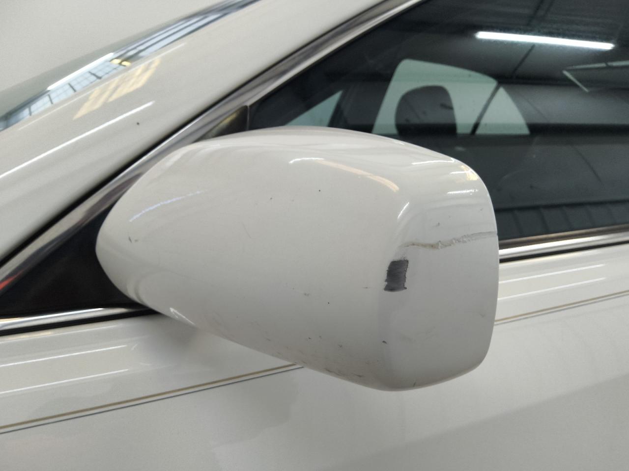 2011 Toyota Camry Xle V6 White vin: 4T1BK3EK2BU618880 Damage: Left Mirror, Heavy Scratch, 1 To 2 Inches