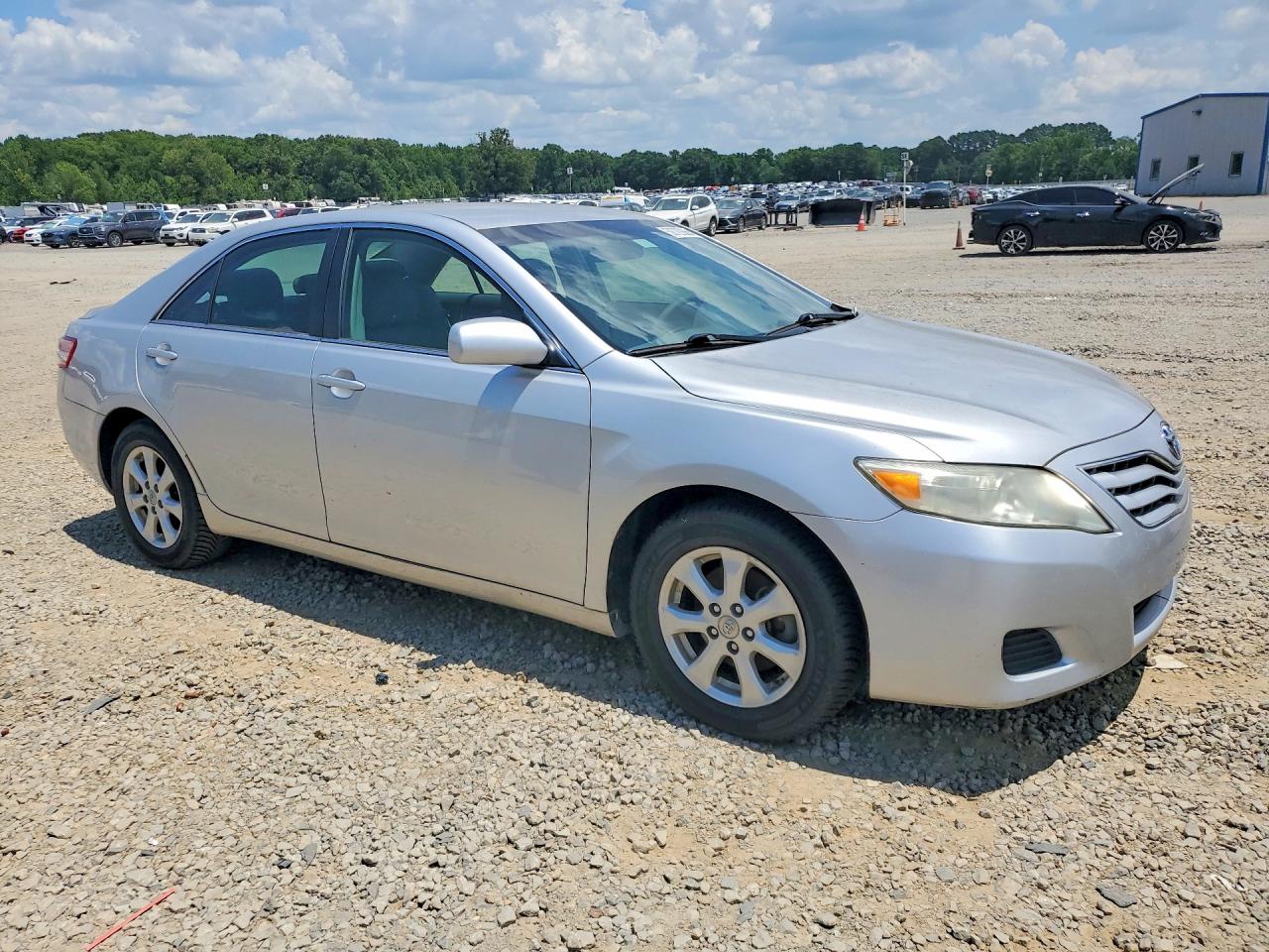 2011 Toyota Camry Le V6 Silver vin: 4T1BK3EK2BU624520