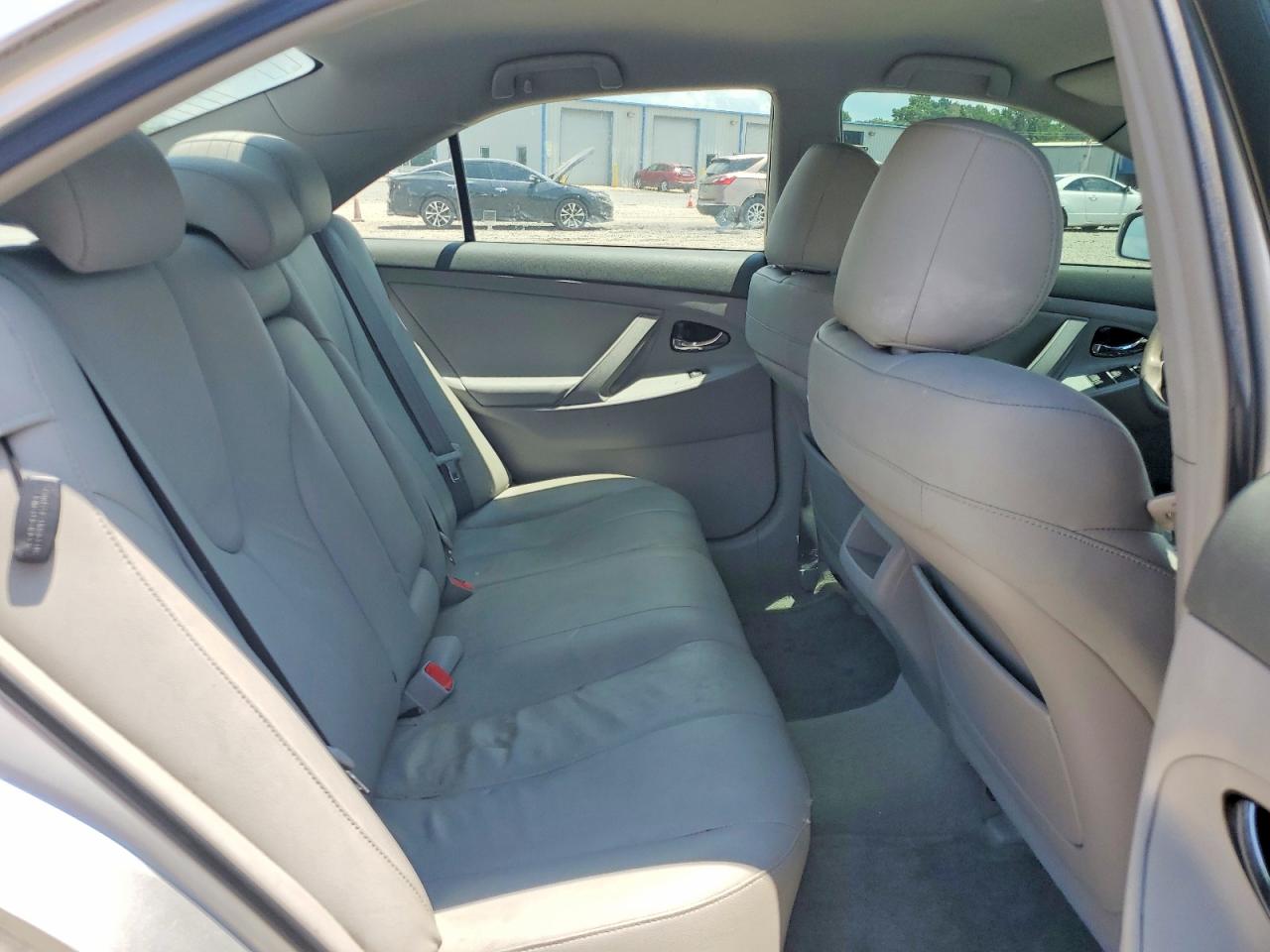 2011 Toyota Camry Le V6 Silver vin: 4T1BK3EK2BU624520