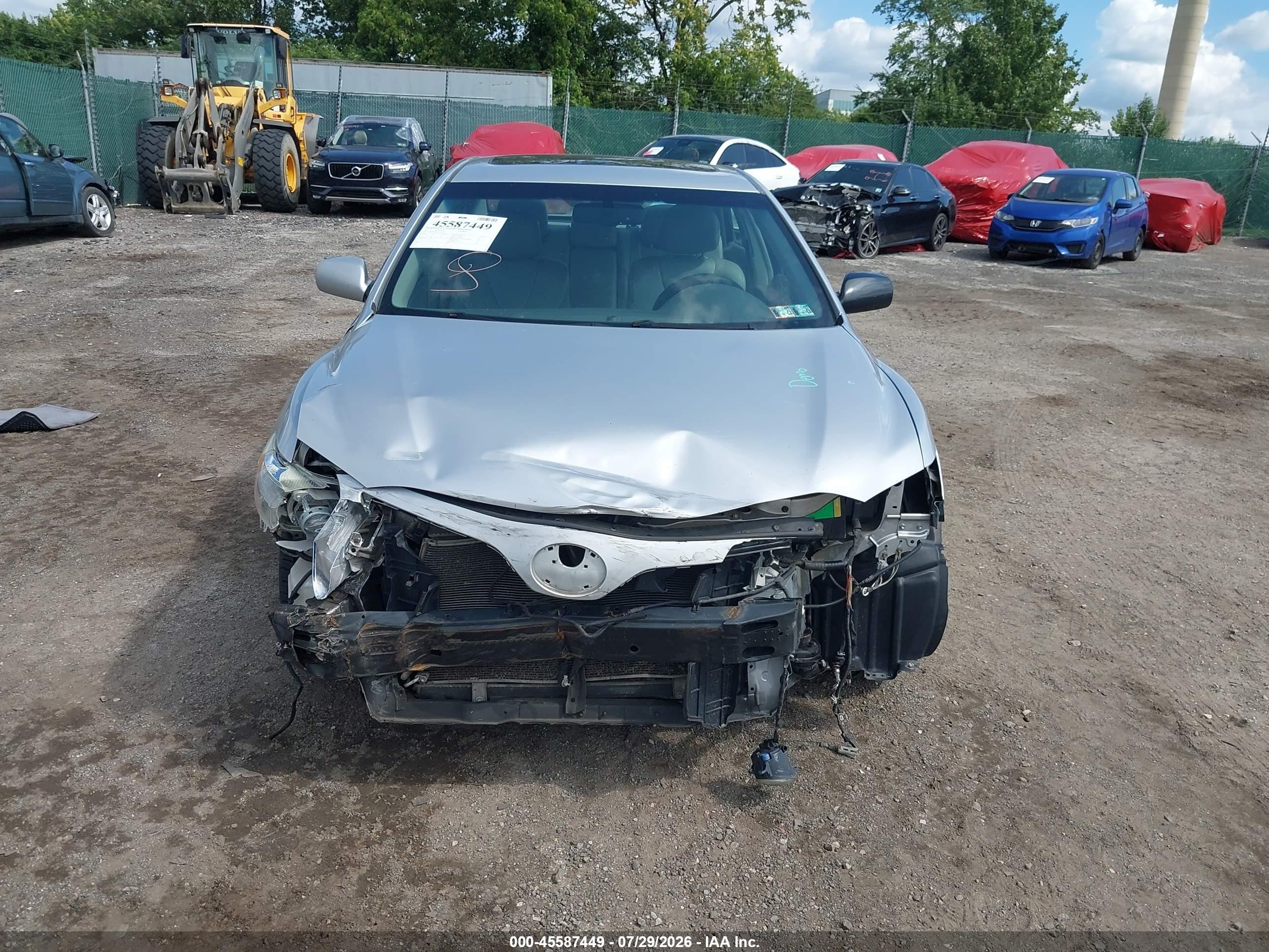 2011 Toyota Camry Xle V6 Silver vin: 4T1BK3EK2BU630169