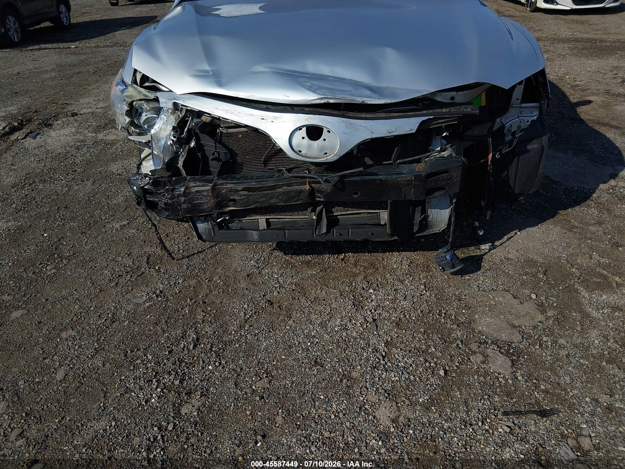 2011 Toyota Camry Xle V6 Silver vin: 4T1BK3EK2BU630169