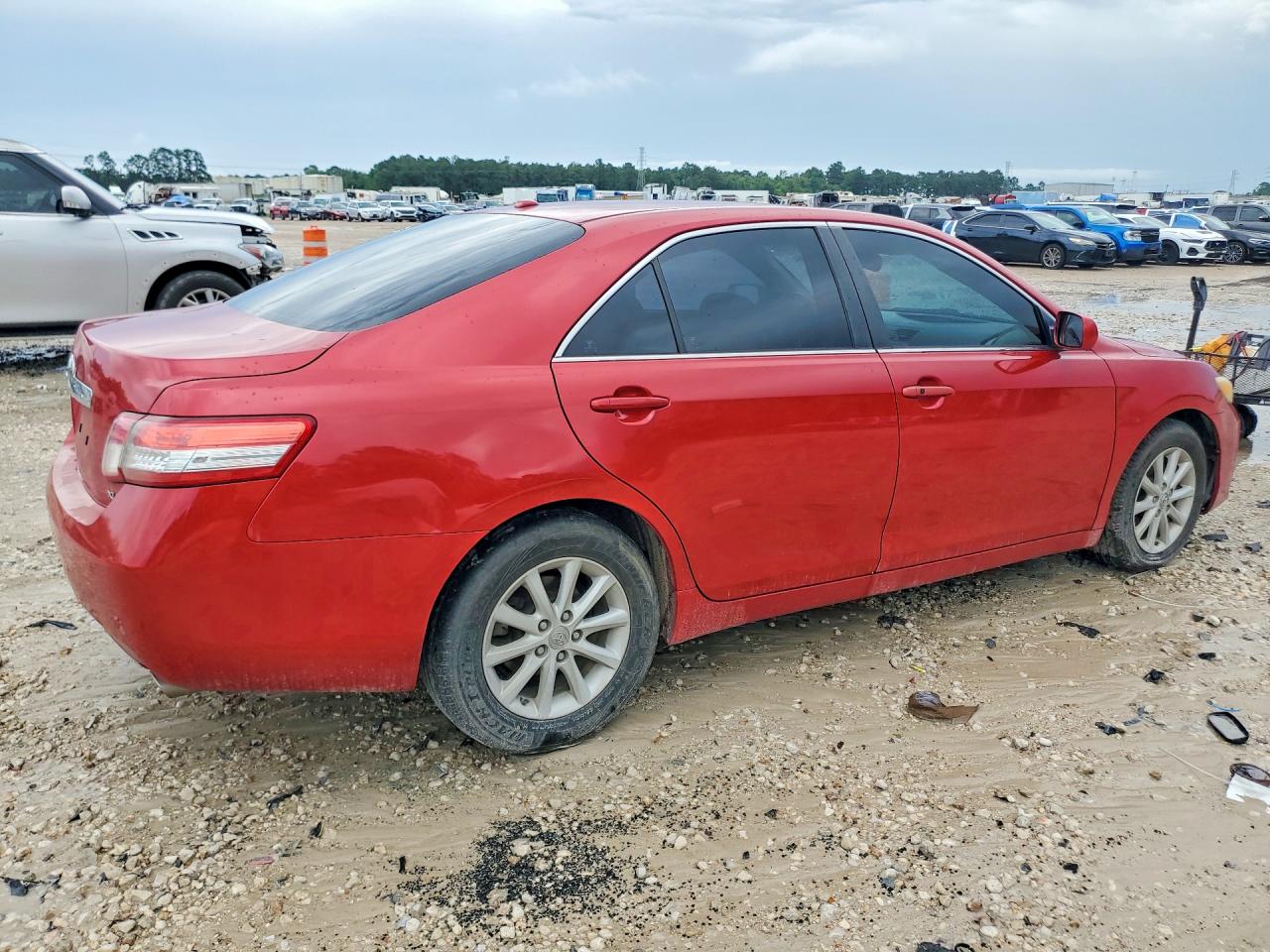 2010 Toyota Camry Xle V6 Red vin: 4T1BK3EK3AU103496