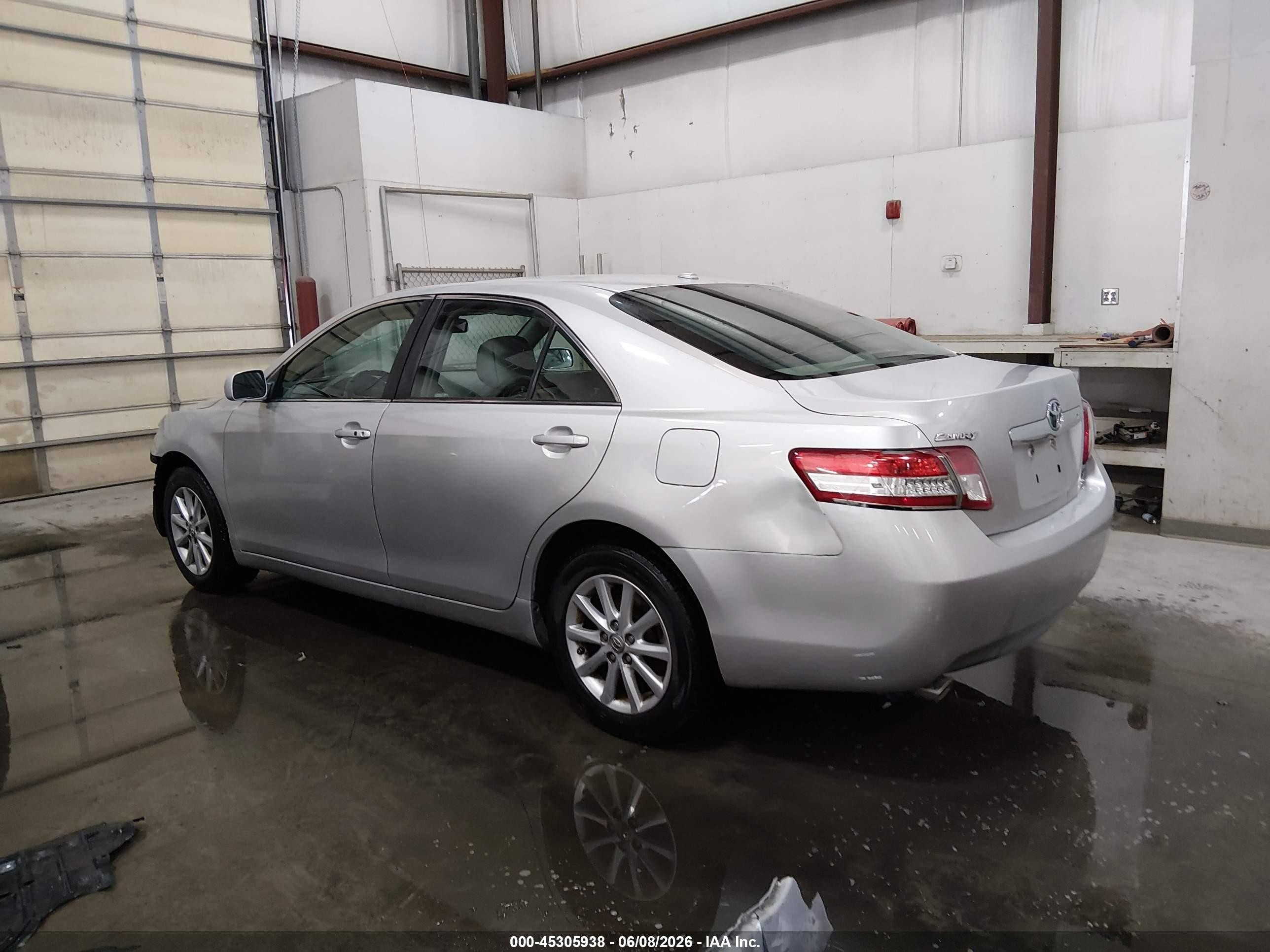 2011 Toyota Camry Xle V6 Silver vin: 4T1BK3EK3BU129159