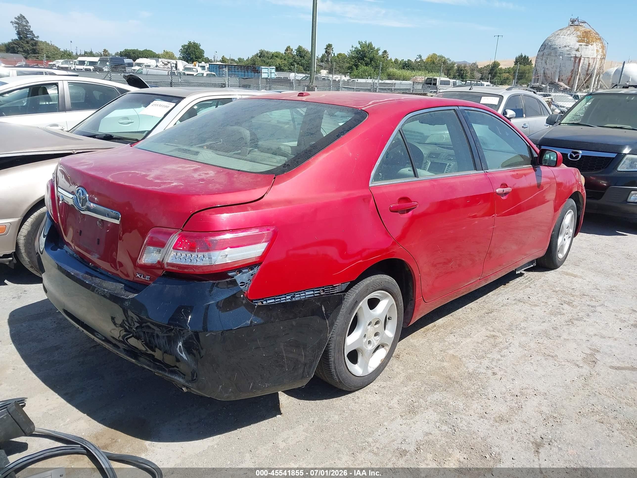 2011 Toyota Camry Xle V6 Red vin: 4T1BK3EK3BU620427