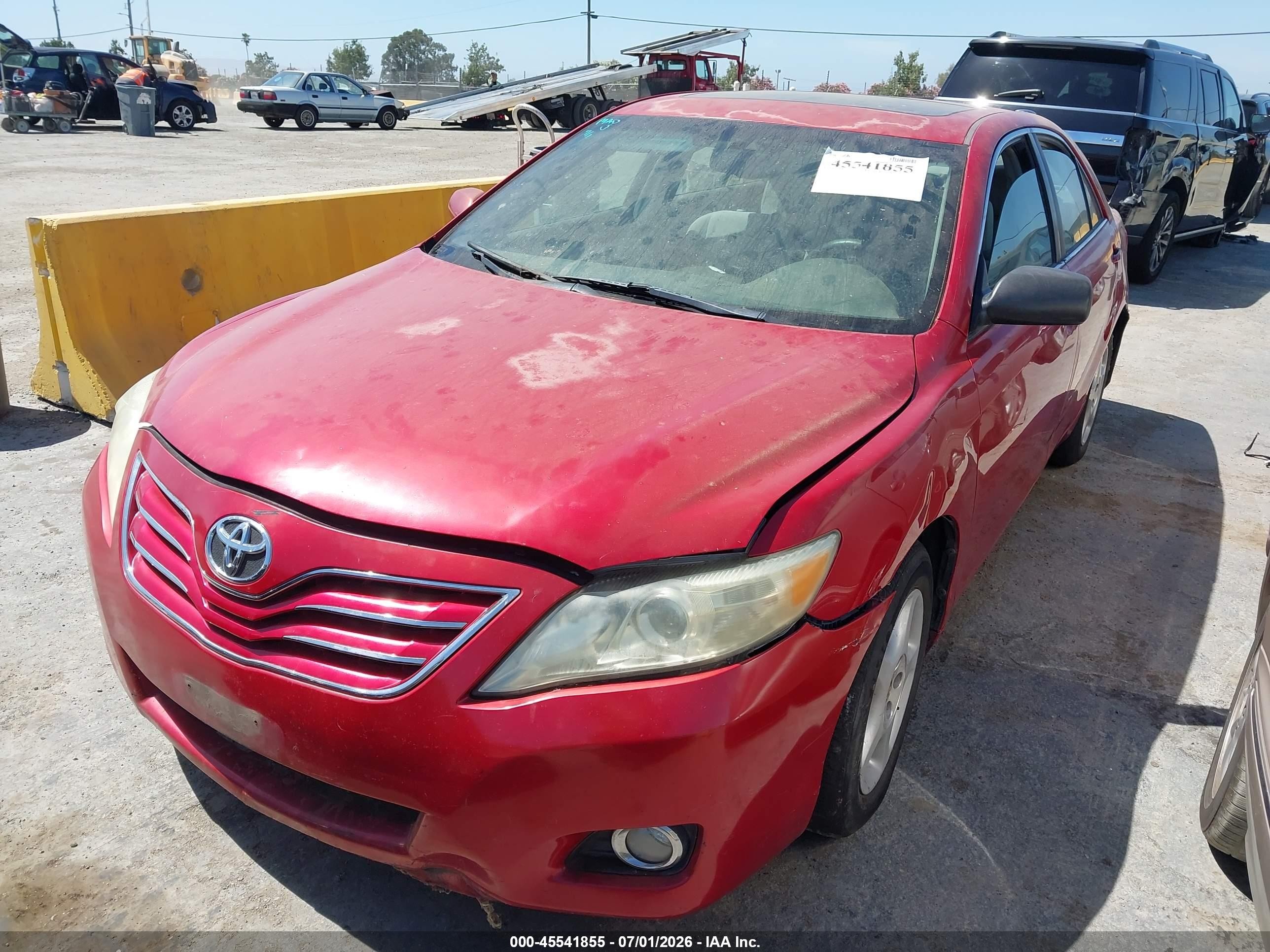 2011 Toyota Camry Xle V6 Red vin: 4T1BK3EK3BU620427