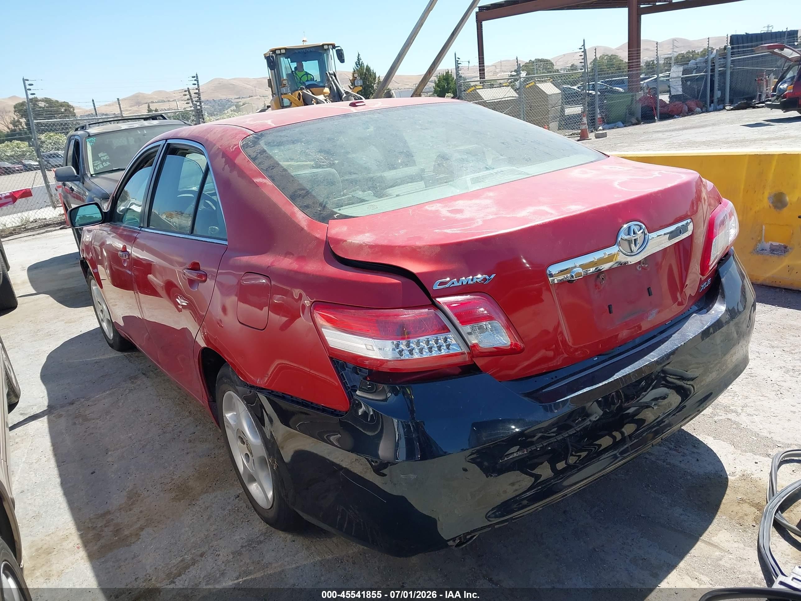2011 Toyota Camry Xle V6 Red vin: 4T1BK3EK3BU620427